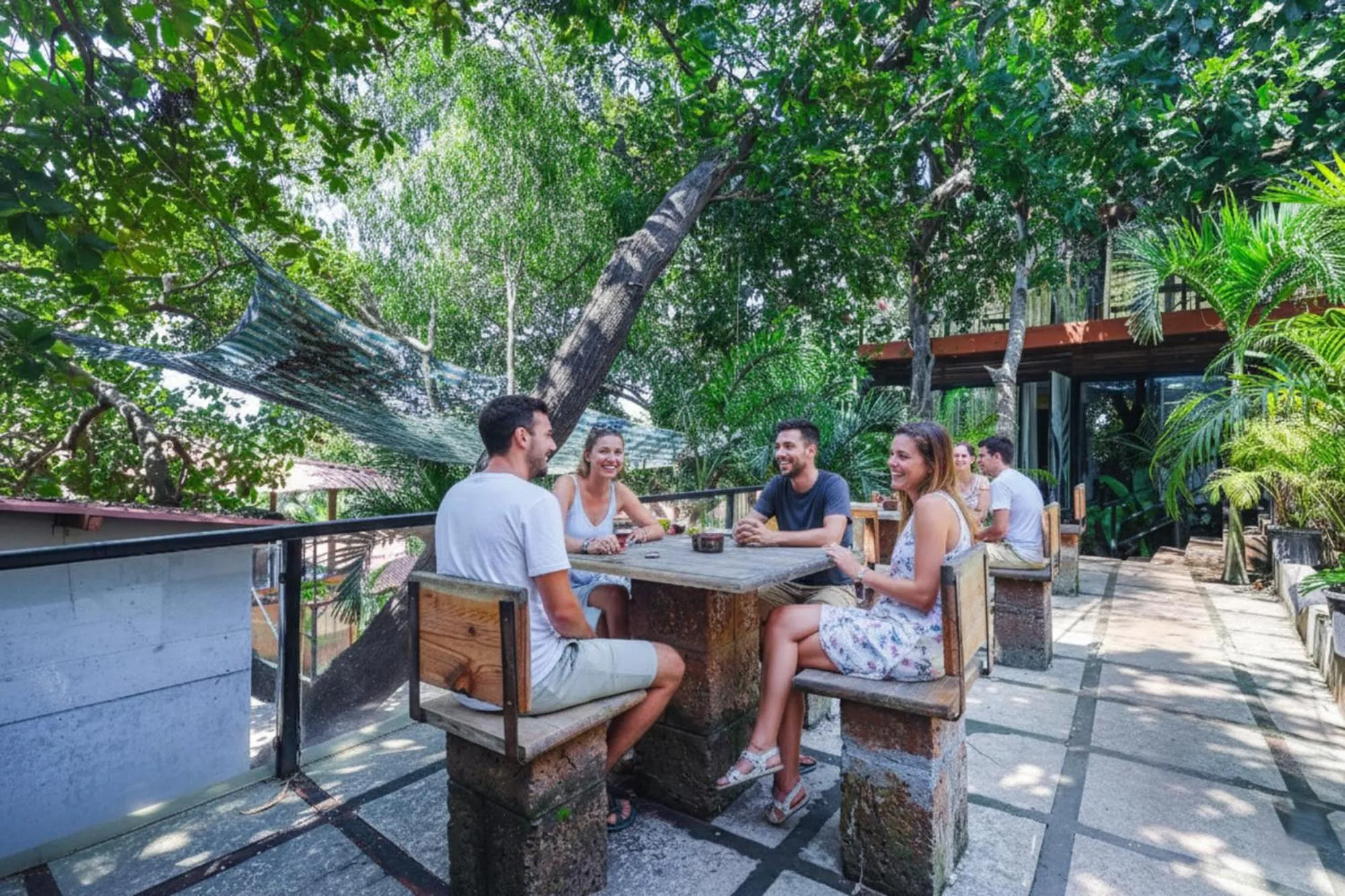 Restaurant/places to eat in FabHotel Hillora Coastal Resort