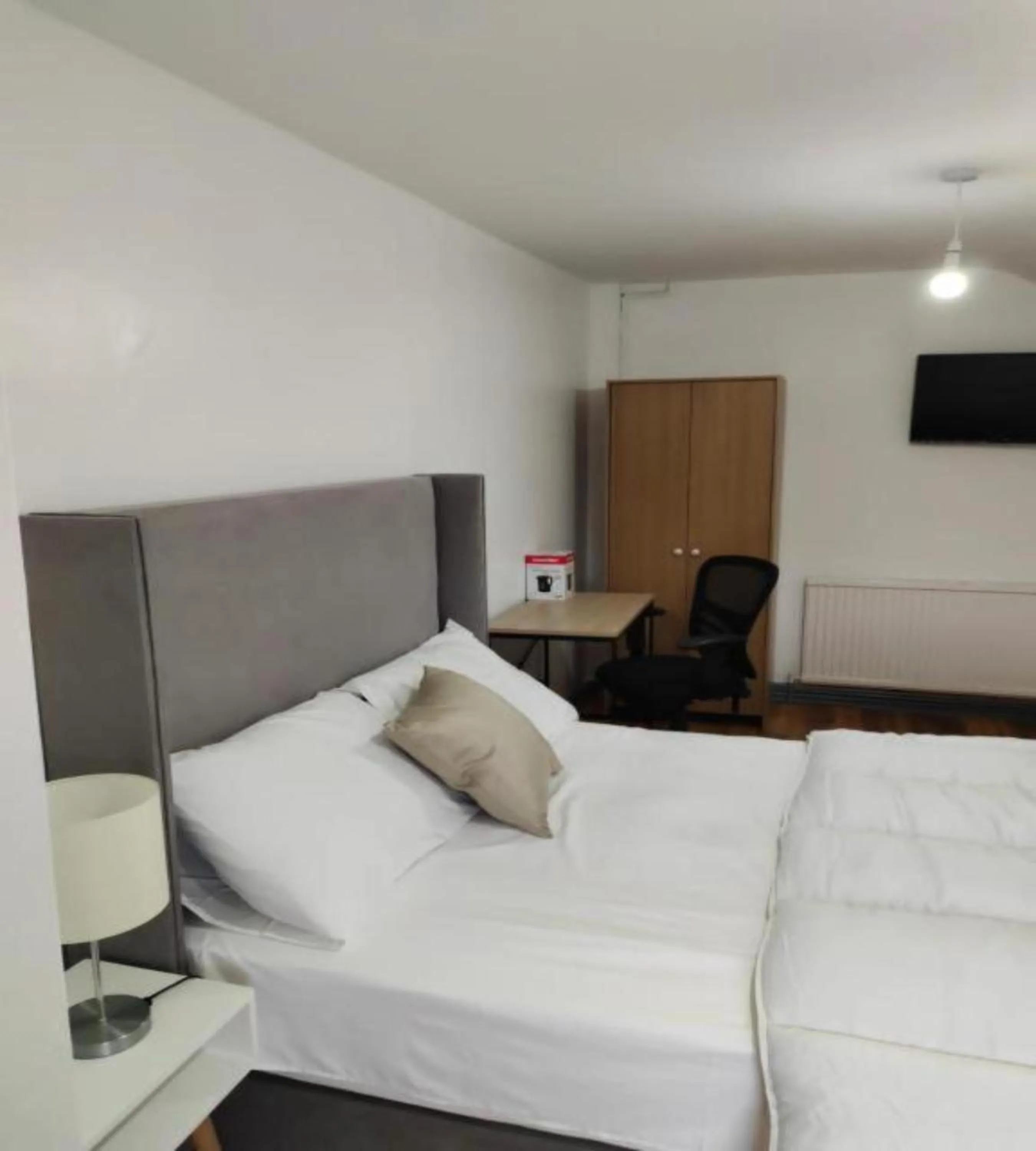 Bedroom, Bed in OYO St Philips Club House