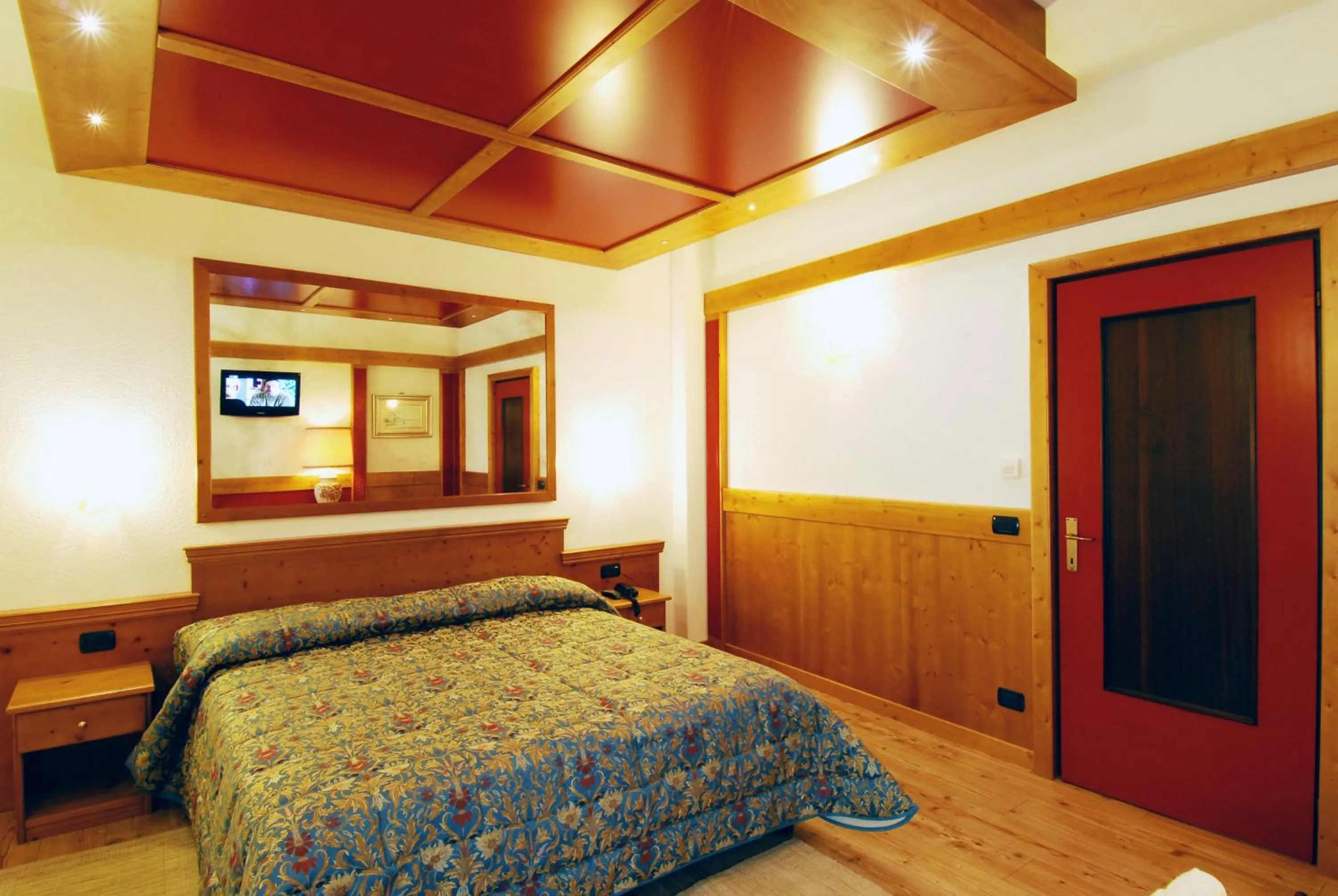 Bed in G. Hotel Des Alpes (Classic since 1912)