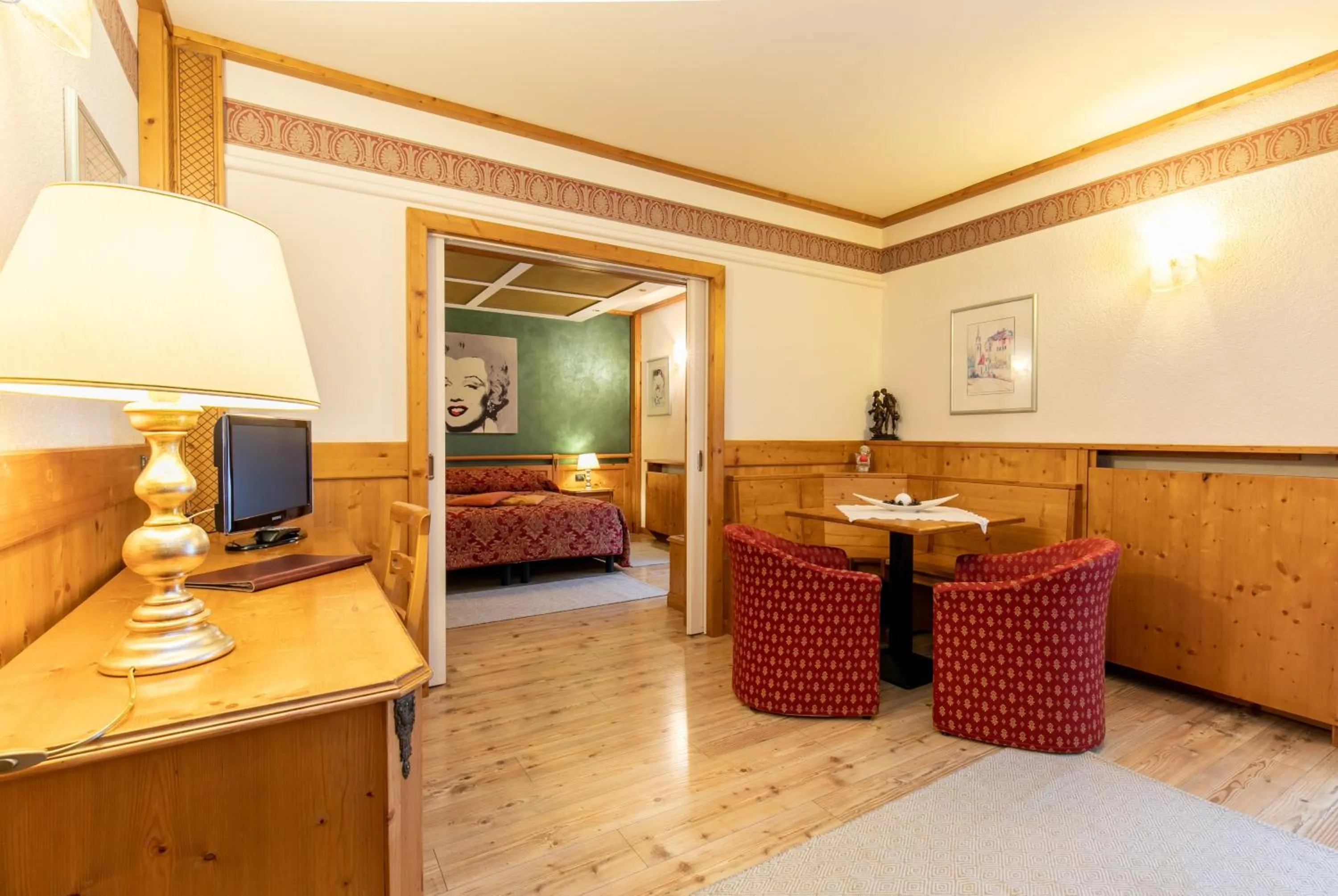 Bed in G. Hotel Des Alpes (Classic since 1912)