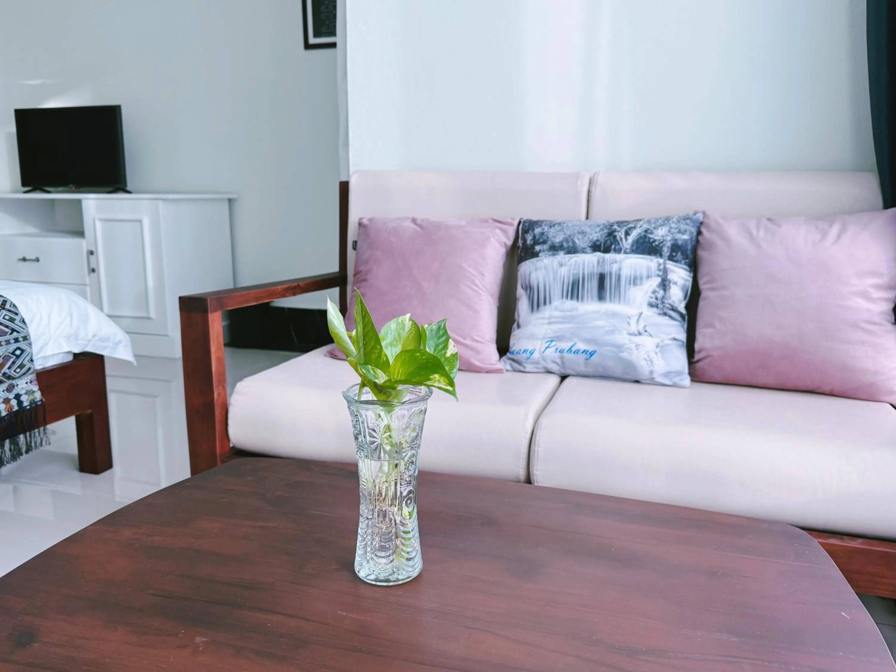 Decorative detail in Vanida Hotel