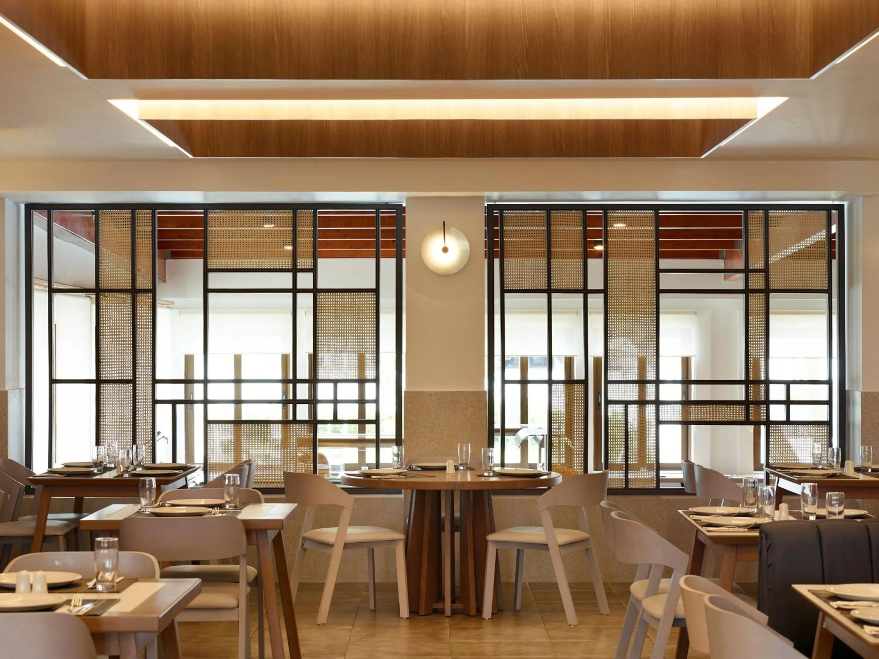 Restaurant/places to eat in Atlantica Marmari Beach