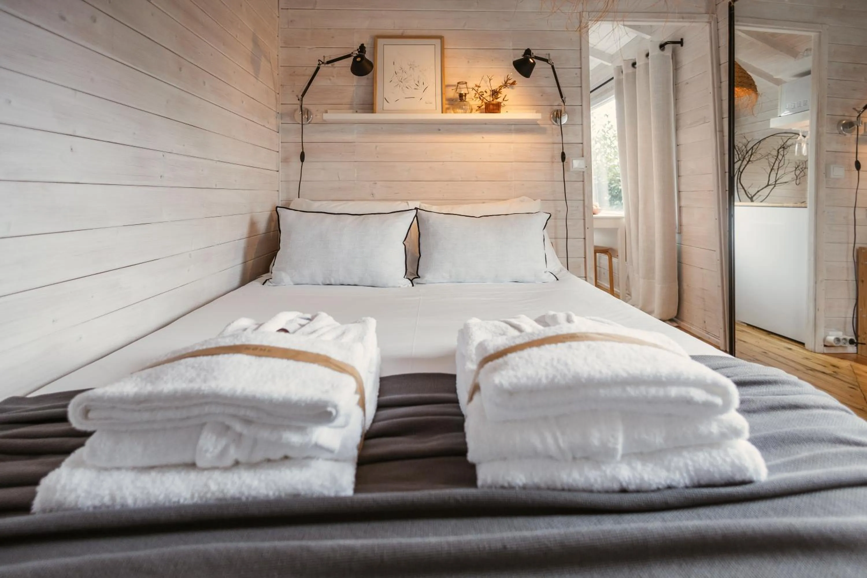 Bedroom, Bed in Cerquido by NHôme