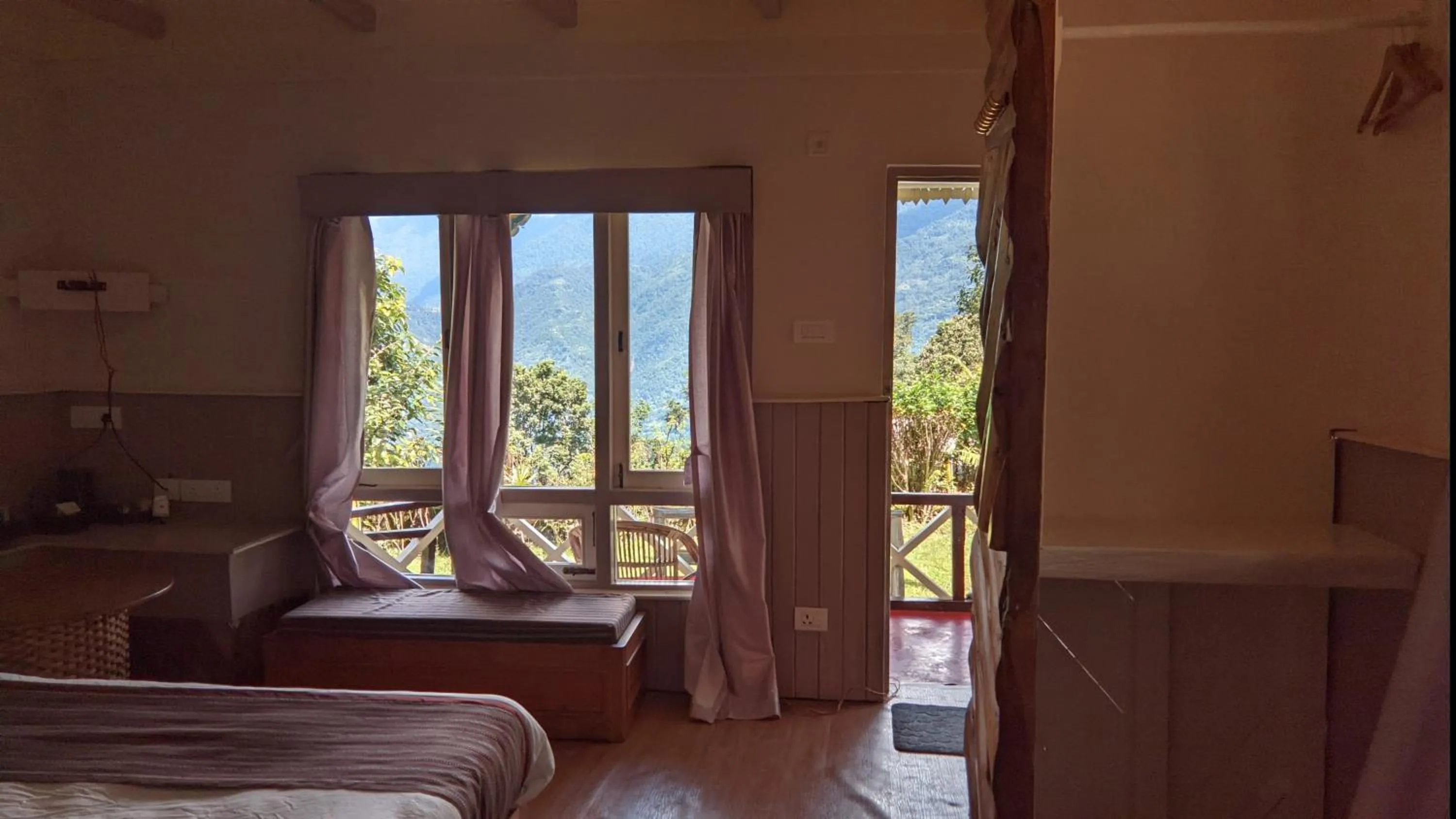 Bed in MayaTels - Maya Eco Huts, Pelling