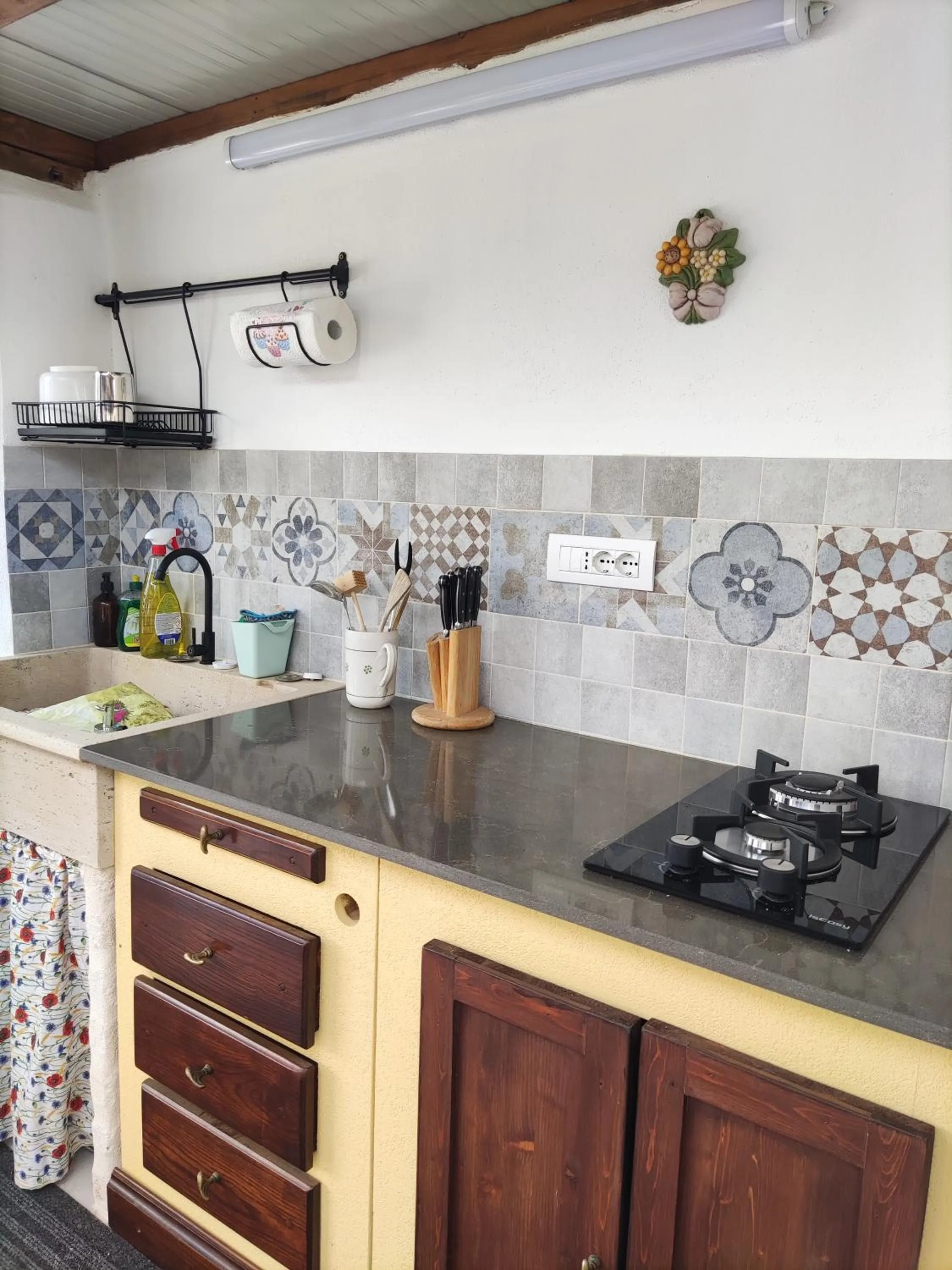 Communal kitchen in Villa Giulia B&B