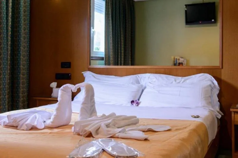 Bed in Motel Cancun Barbadas-Ourense