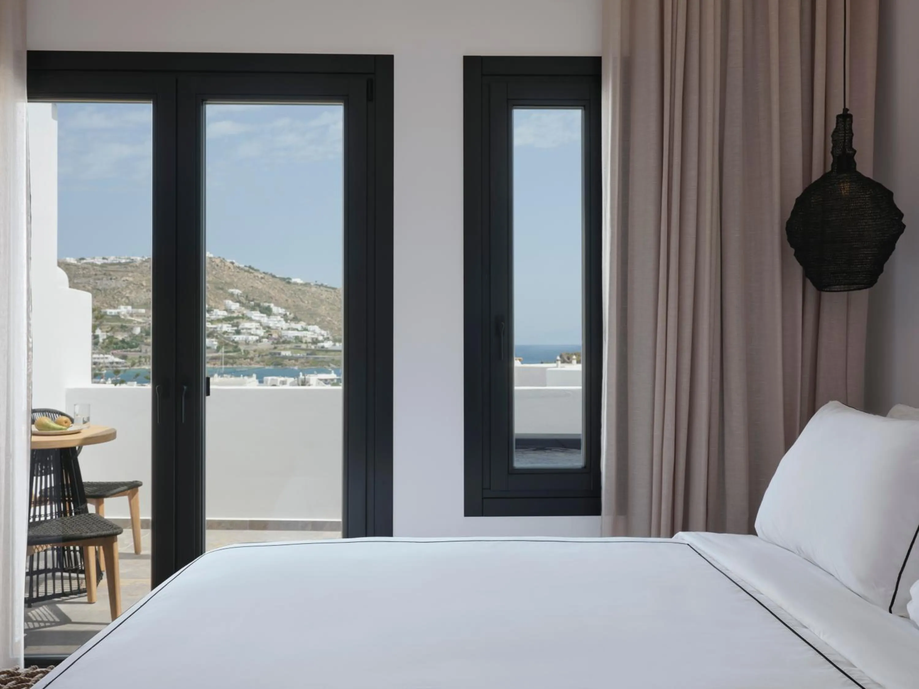 Bed in Kalea Mykonos