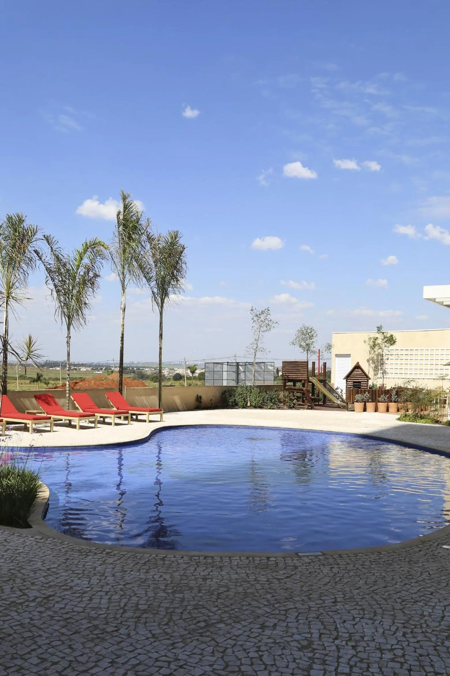 Swimming pool in Vitória Hotel Convention Paulínia