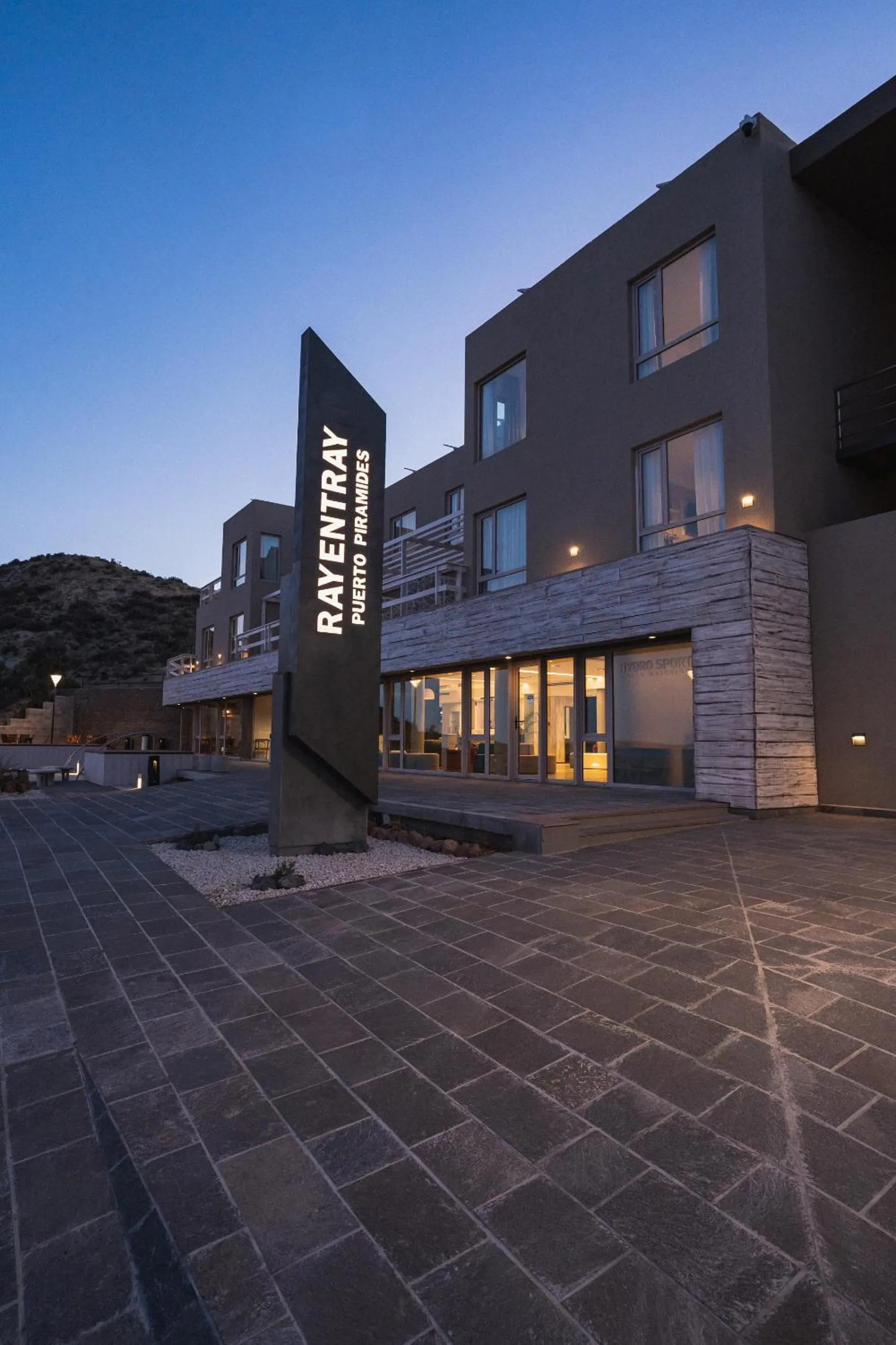 Property building in Rayentray Puerto Piramides