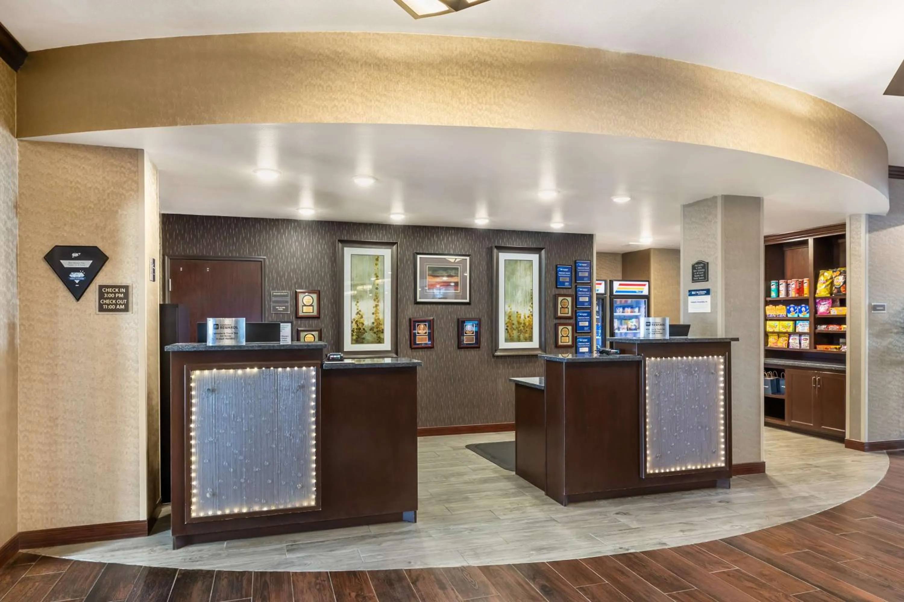 Lobby or reception in Best Western PLUS Casper Inn & Suites