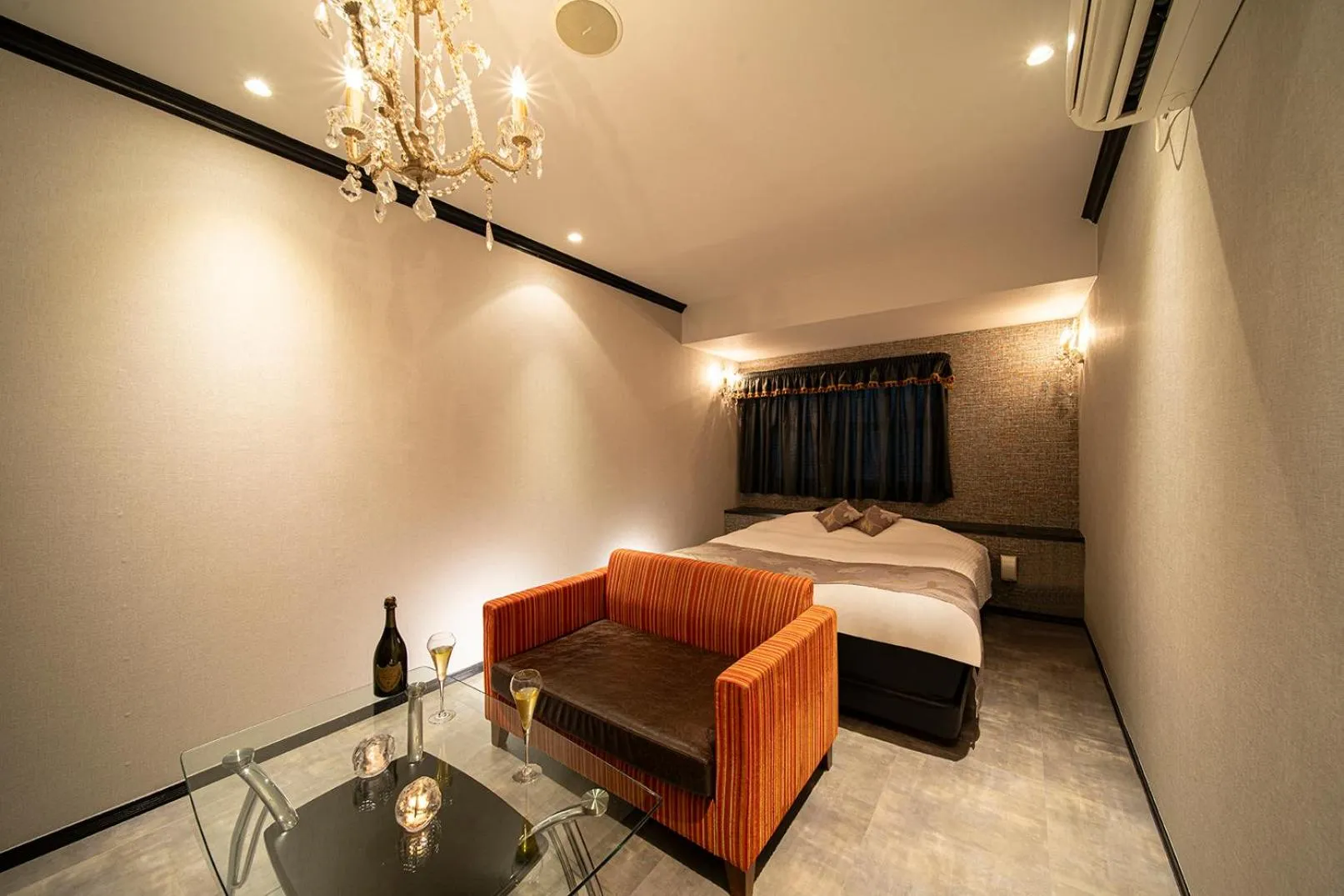 Bedroom, Bed in ホテル リベラル 男塾ホテルグループ