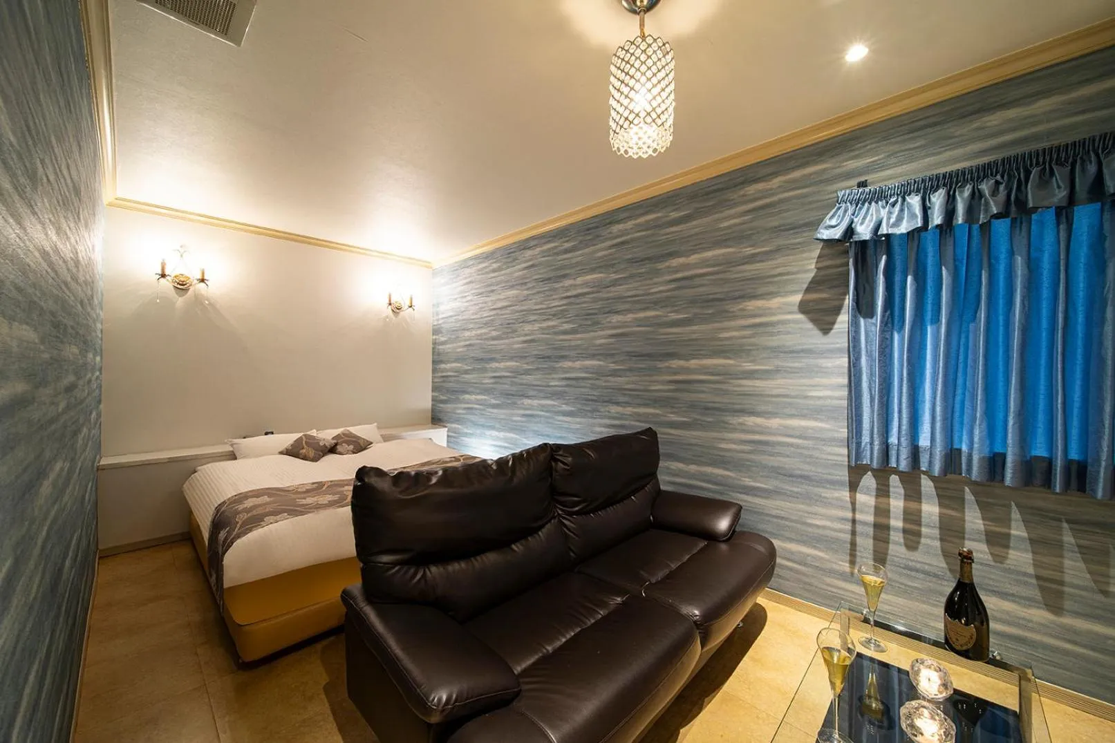 Bed in ホテル リベラル 男塾ホテルグループ