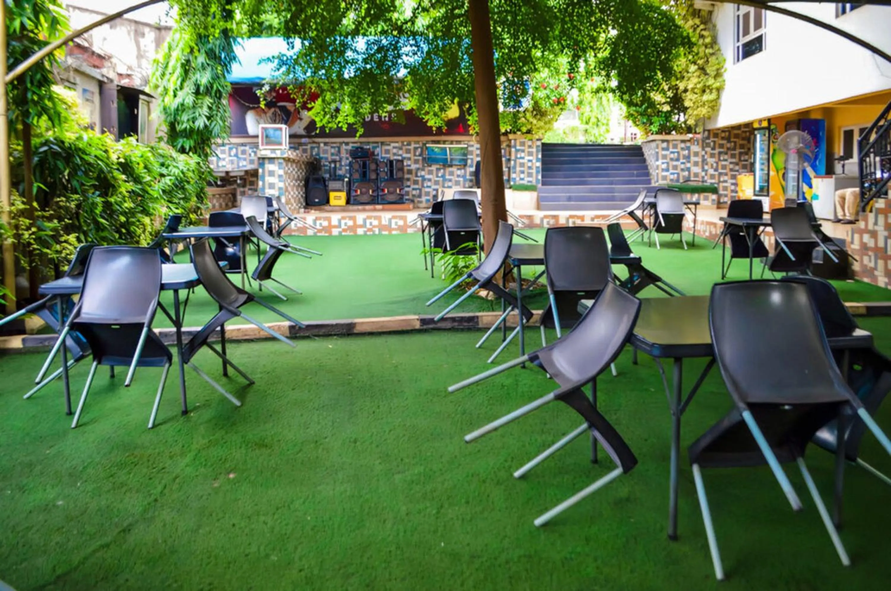 Lounge or bar in Nafelis Hotel Enugu