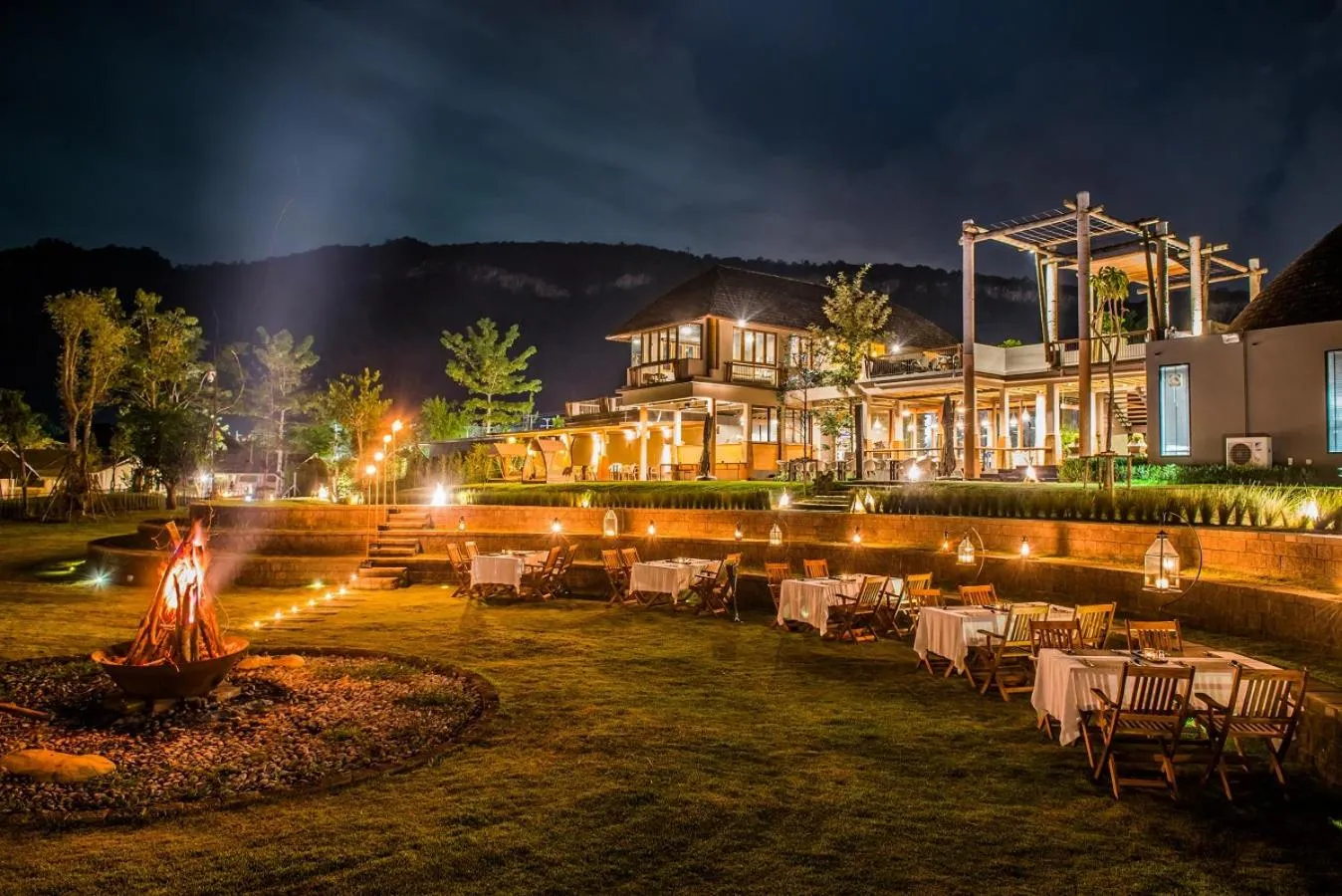 Restaurant/places to eat in Lala Mukha Tented Resort Khao Yai