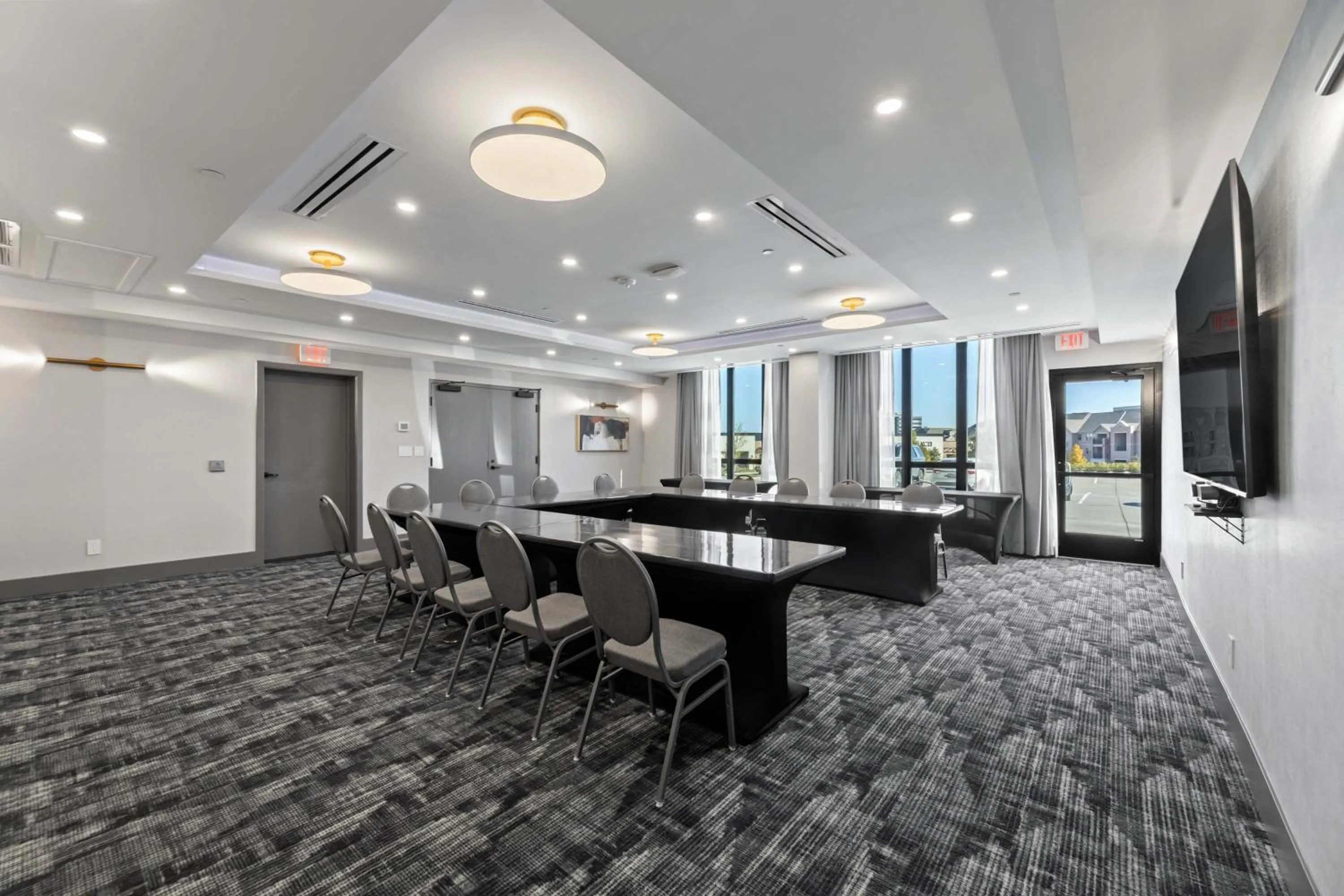 Meeting/conference room in Sandman Signature Dallas Las Colinas Hotel & Suites