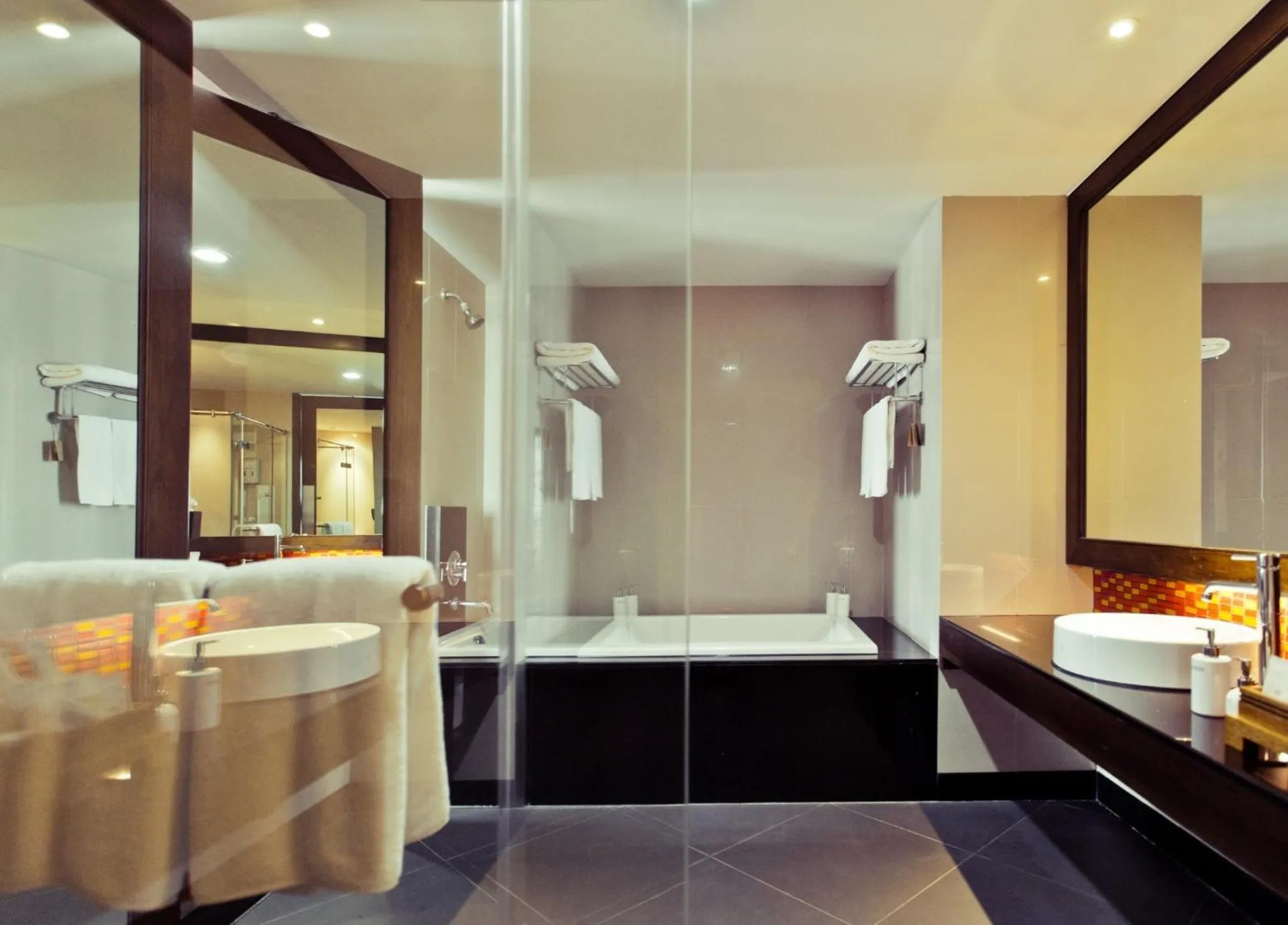 Bathroom in Sunee Grand Hotel and Convention Center