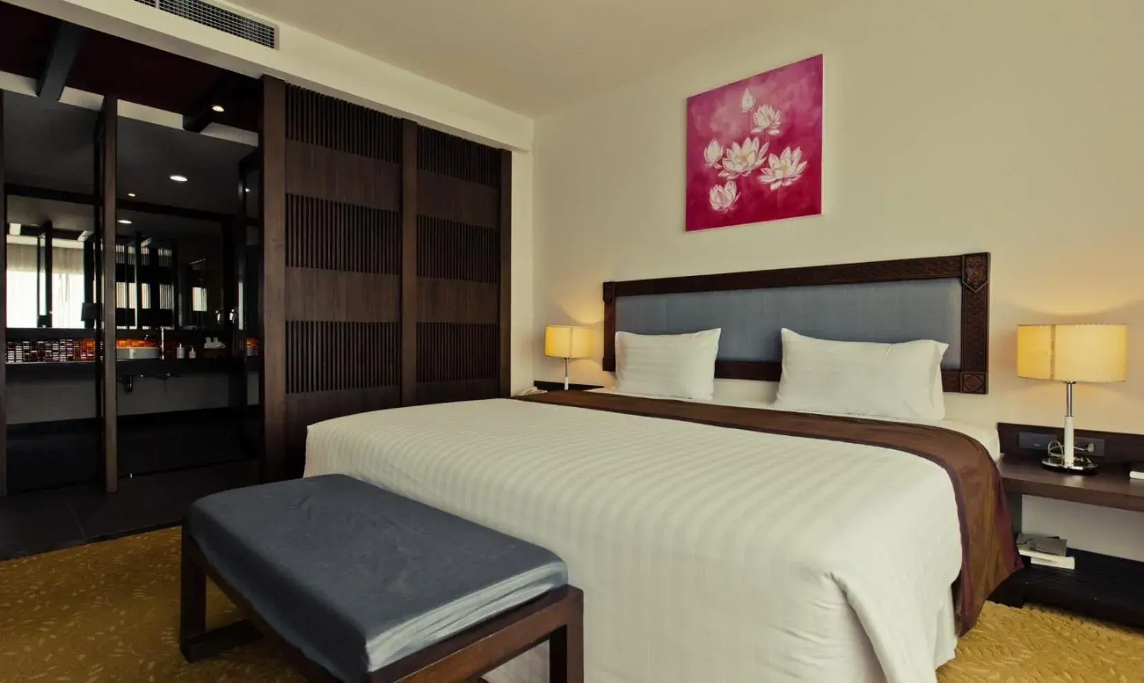 Royal Suite in Sunee Grand Hotel and Convention Center Royal Suite in Sunee Grand Hotel and Convention Center