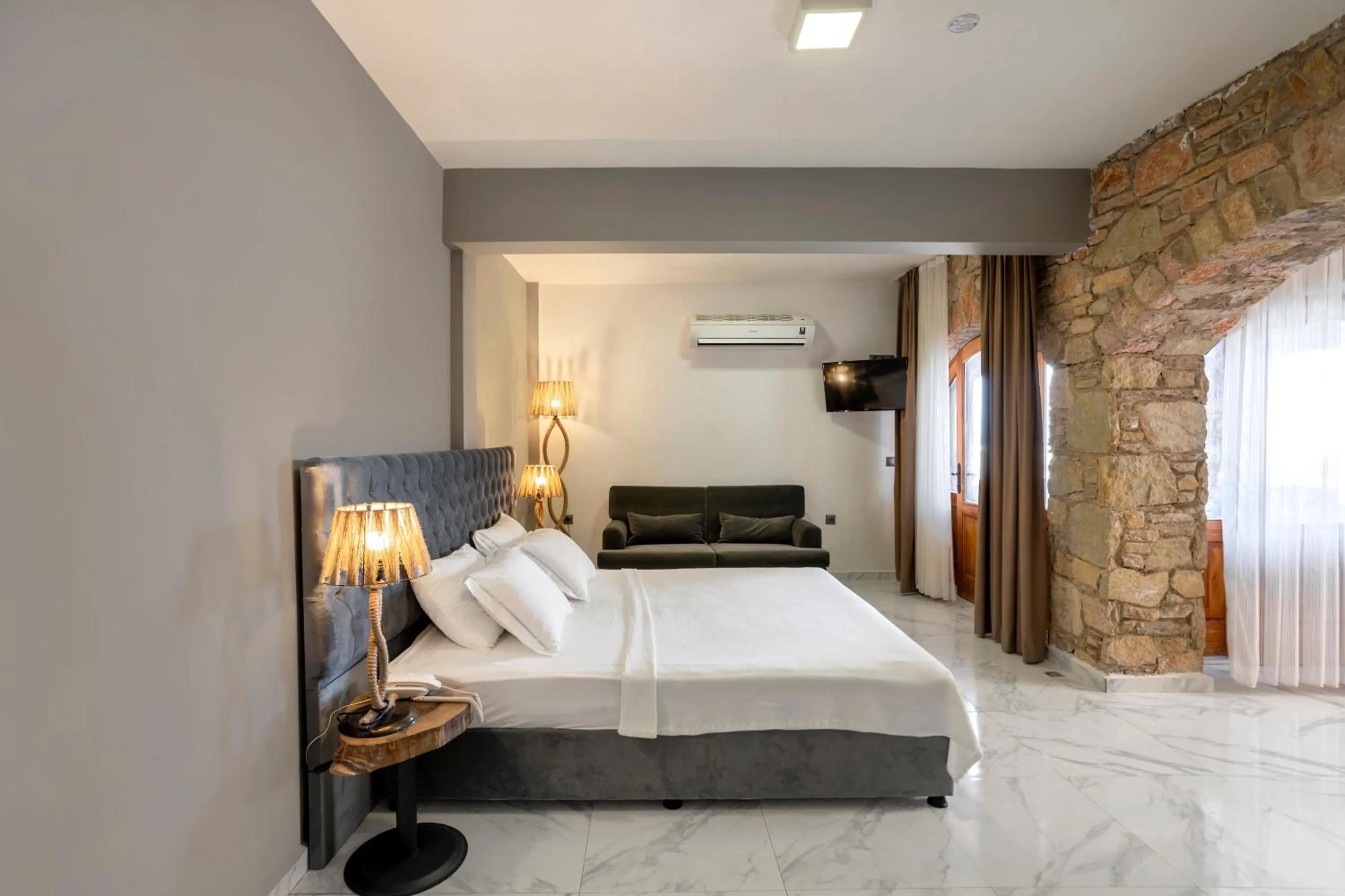 Photo of the whole room in Vega Aparts