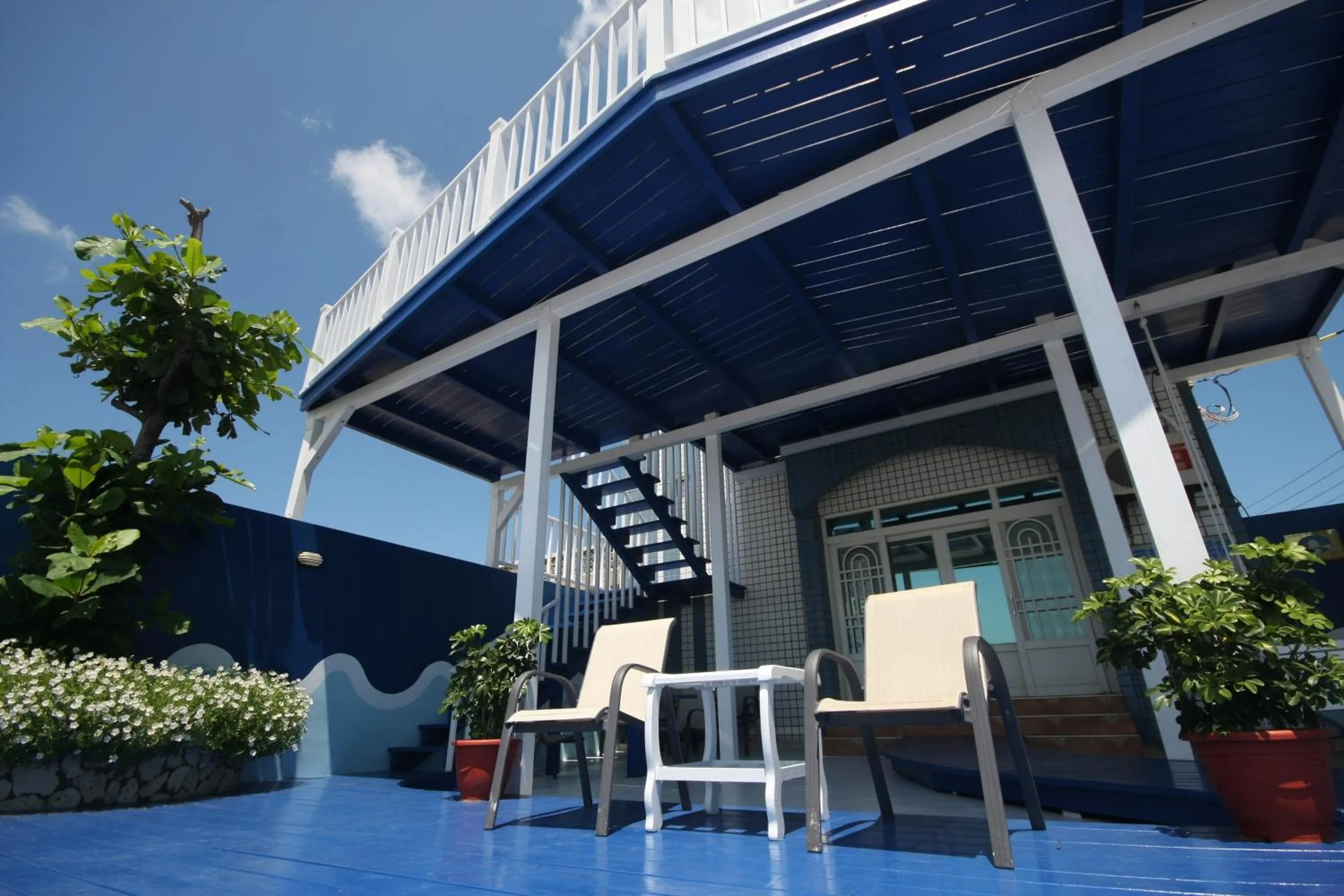 Facade/entrance in Sunrise B&B