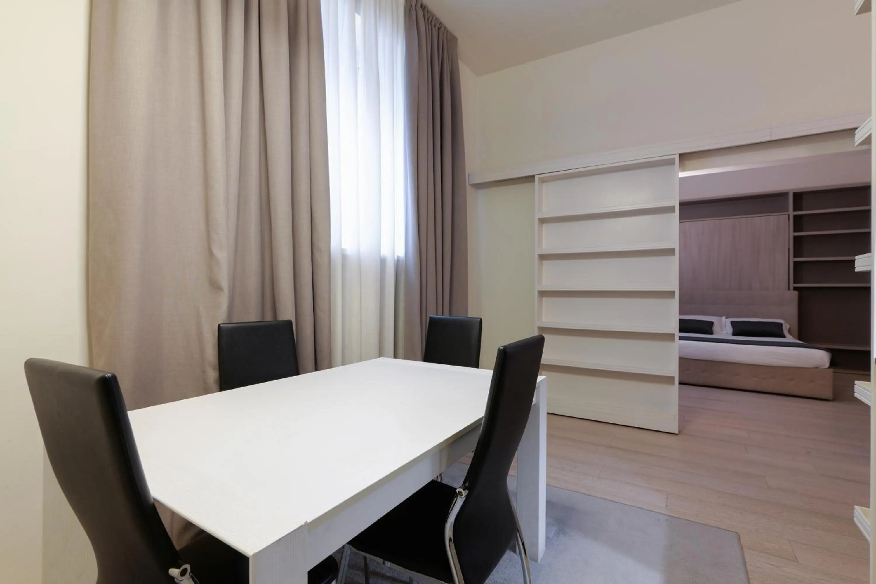 La Chambre Milano Guest House