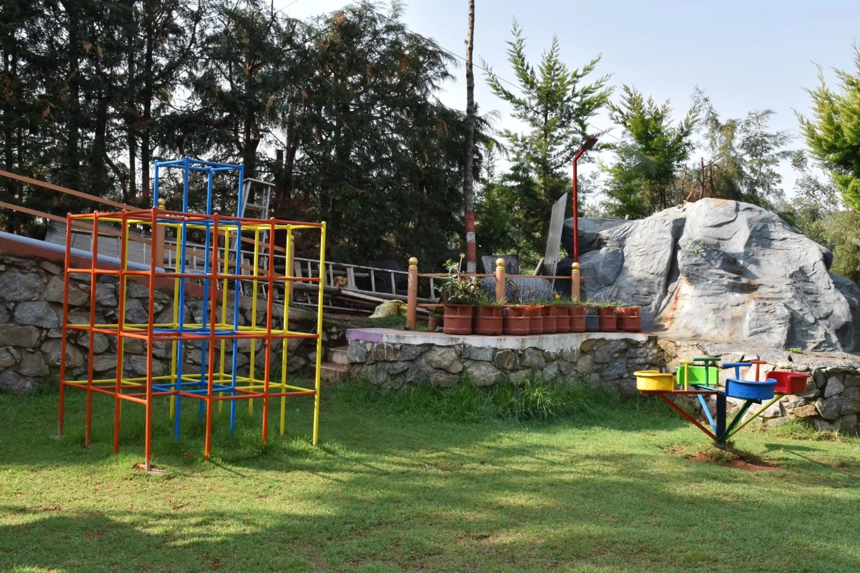 Children play ground in Green Nest Resort Ooty