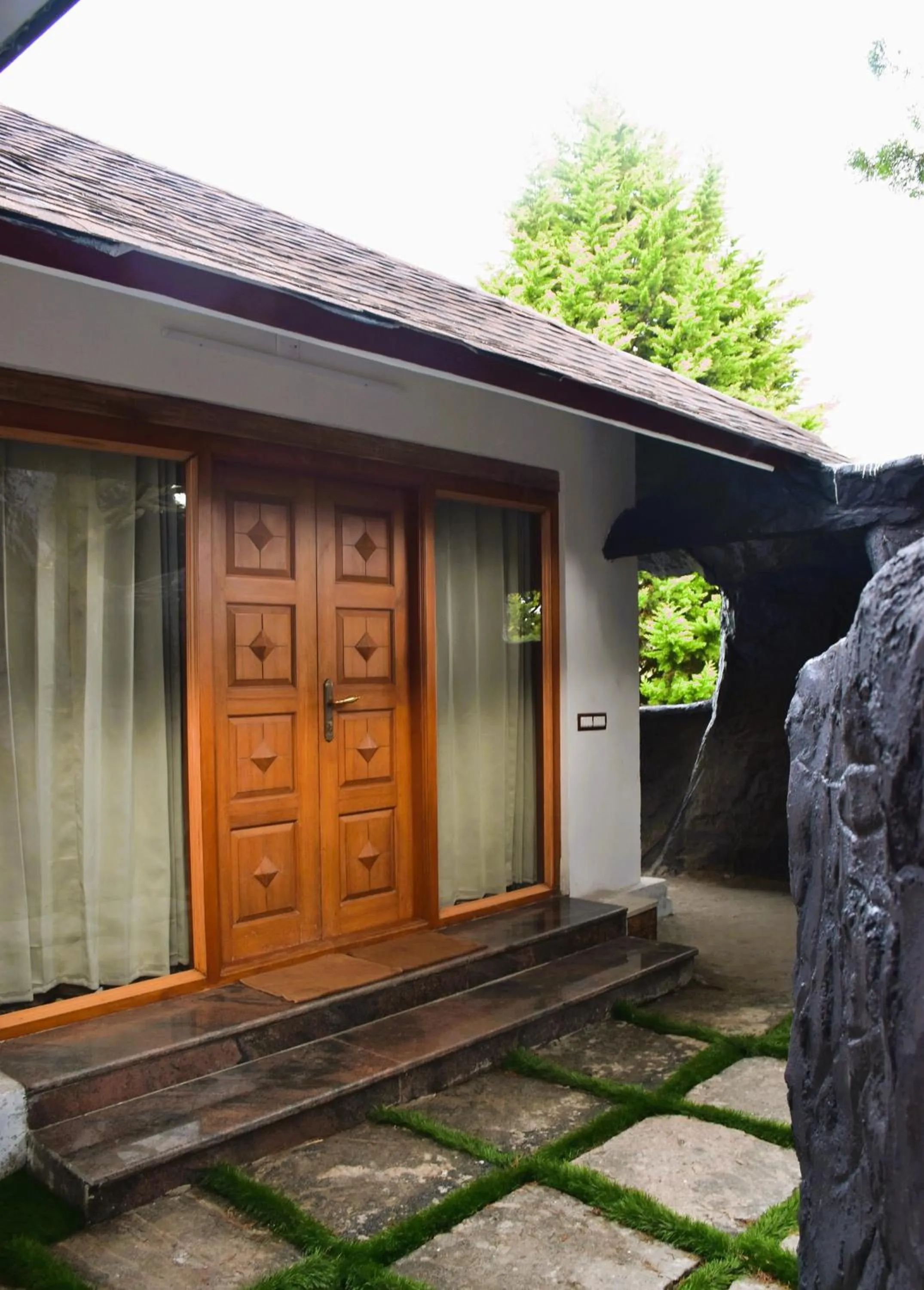 Facade/entrance in Green Nest Resort Ooty