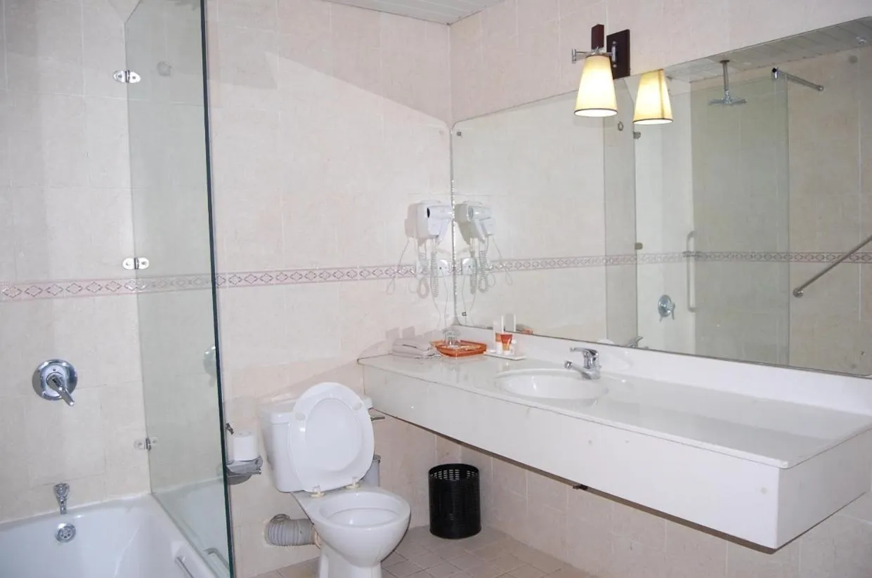 Bathroom in Owu Crown Hotel Ibadan