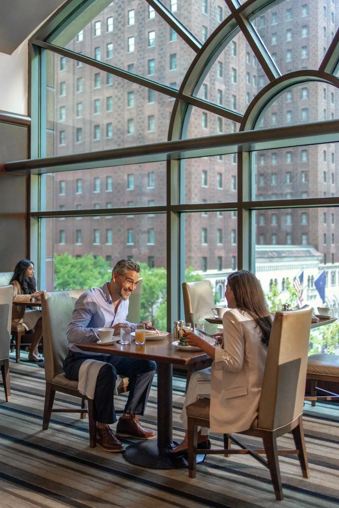 Restaurant/places to eat in Omni Chicago Hotel