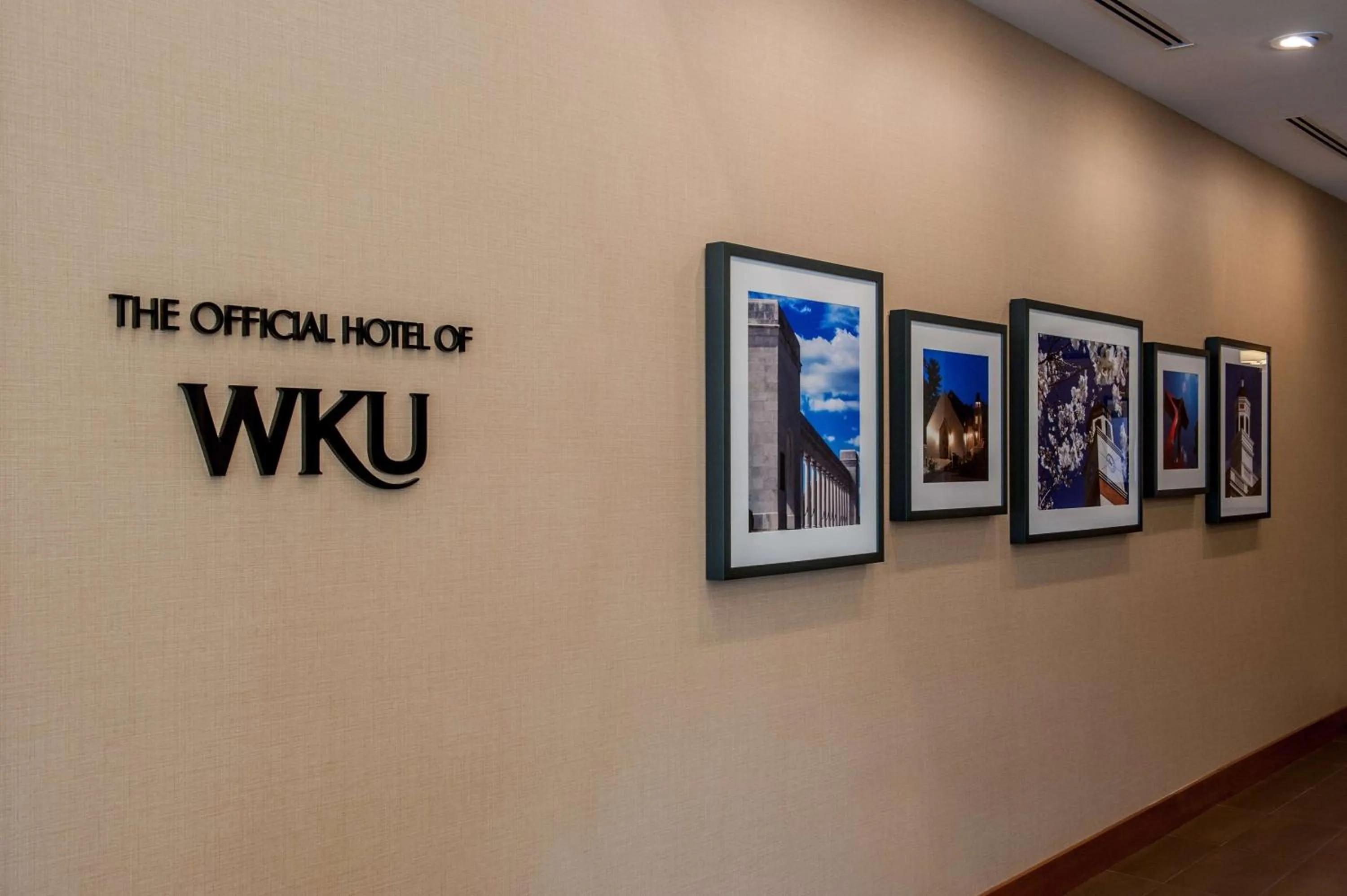 Lobby or reception in Hyatt Place Bowling Green