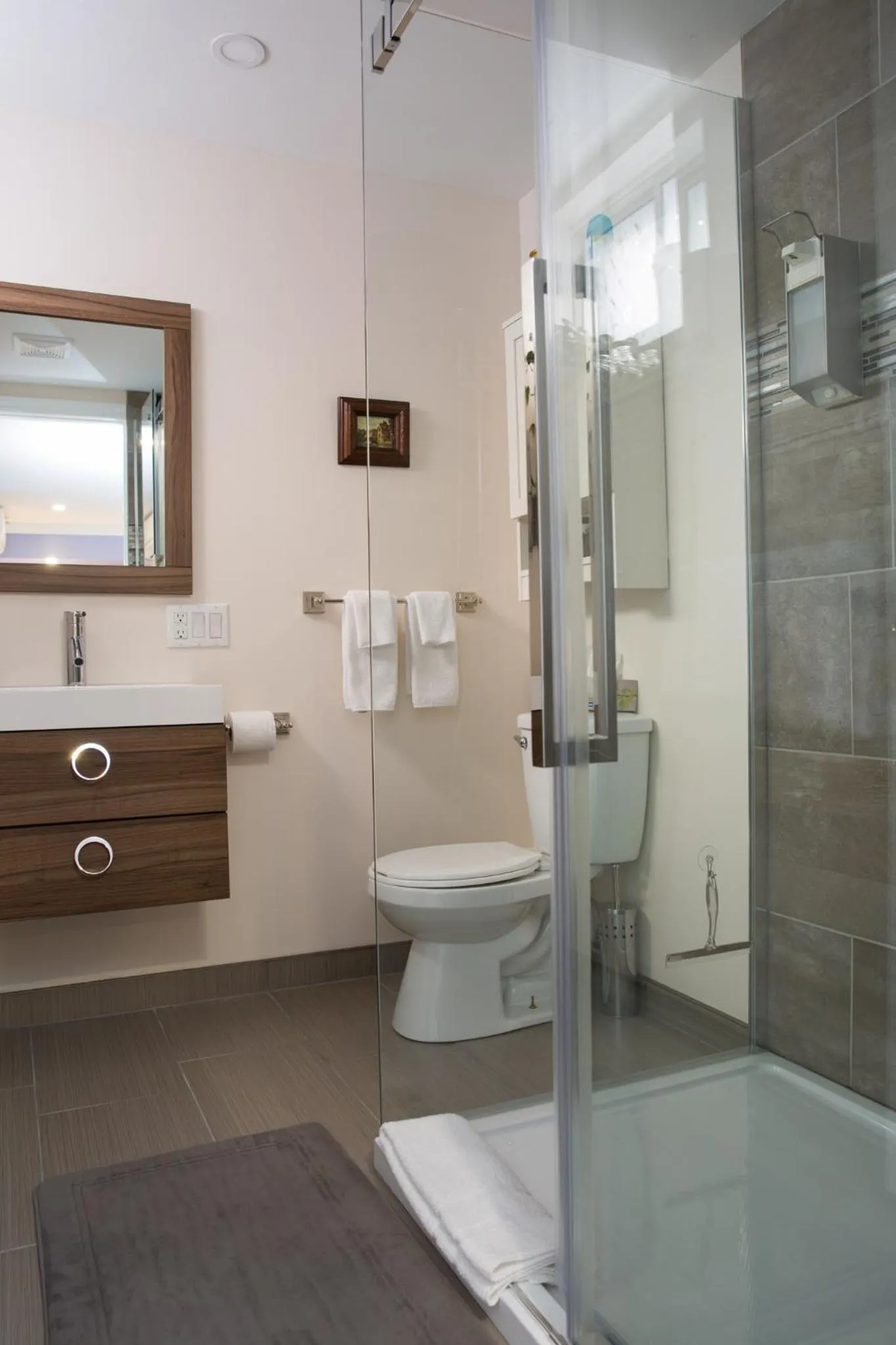 Bathroom in Maison Des Jardins B & B