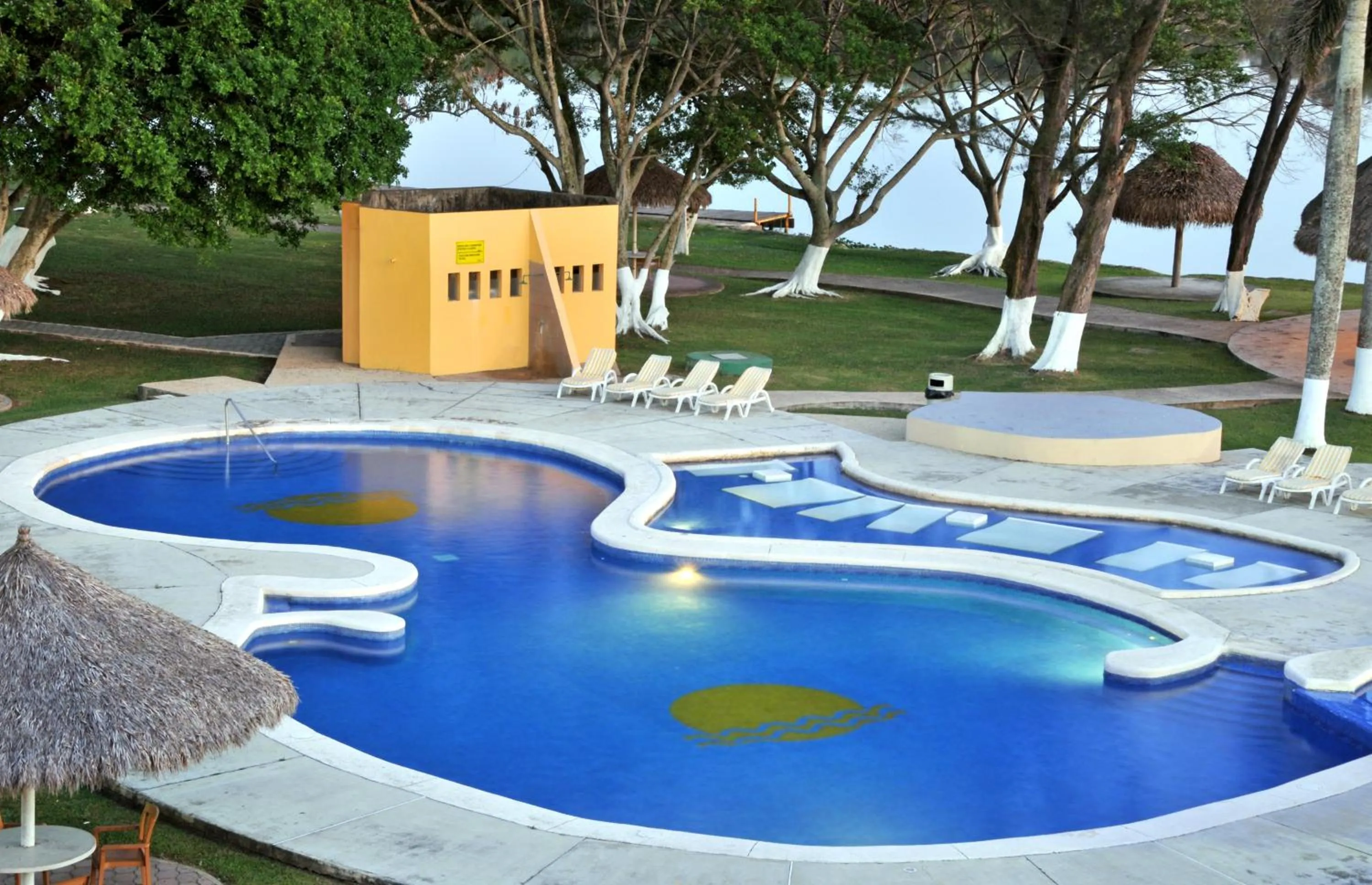 Swimming pool in Hotel Terranova