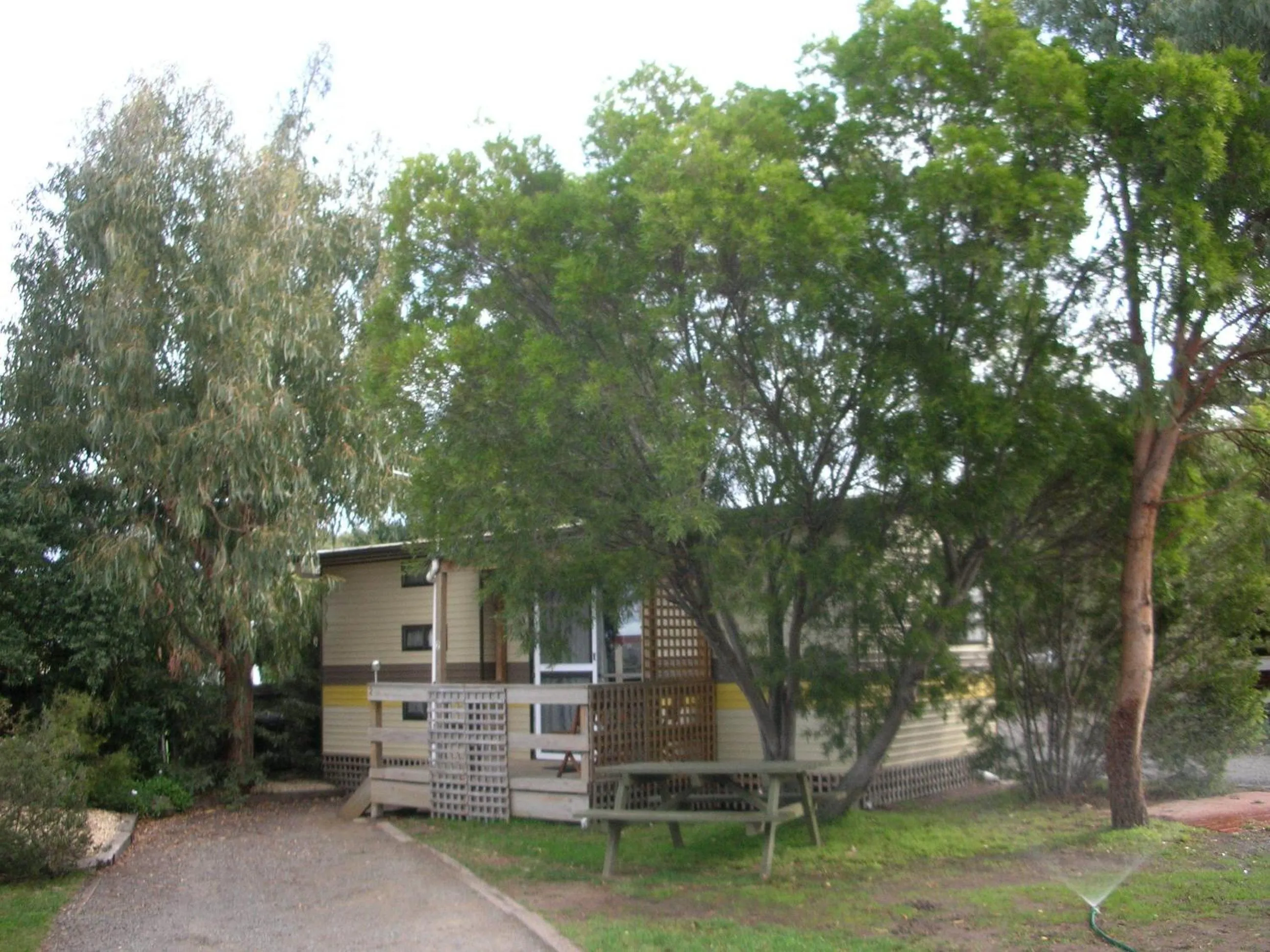 Facade/entrance in Triabunna Cabin & Caravan Park