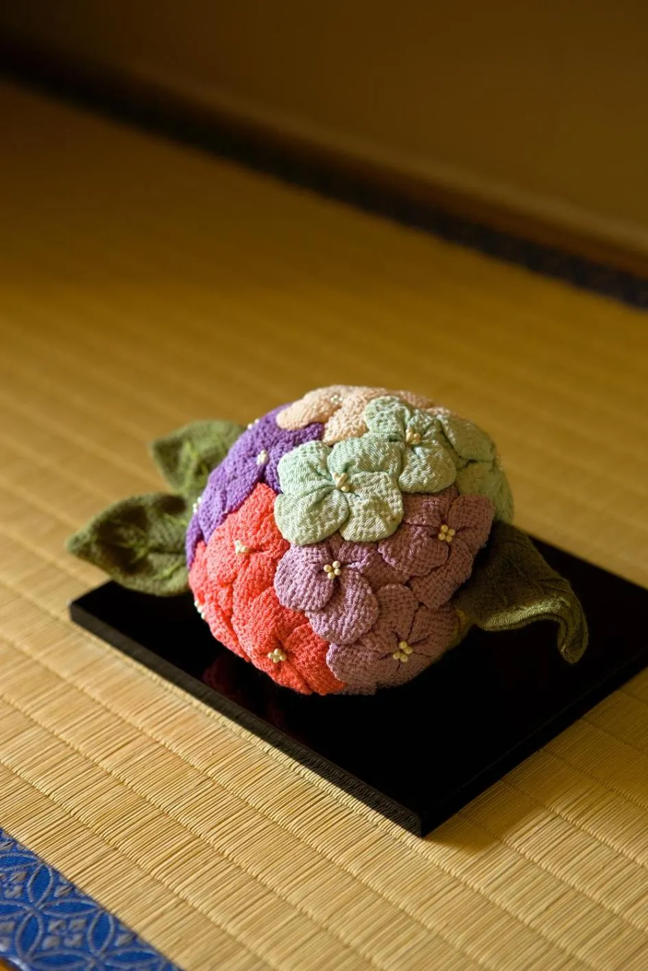 Decorative detail in Shinshiyo