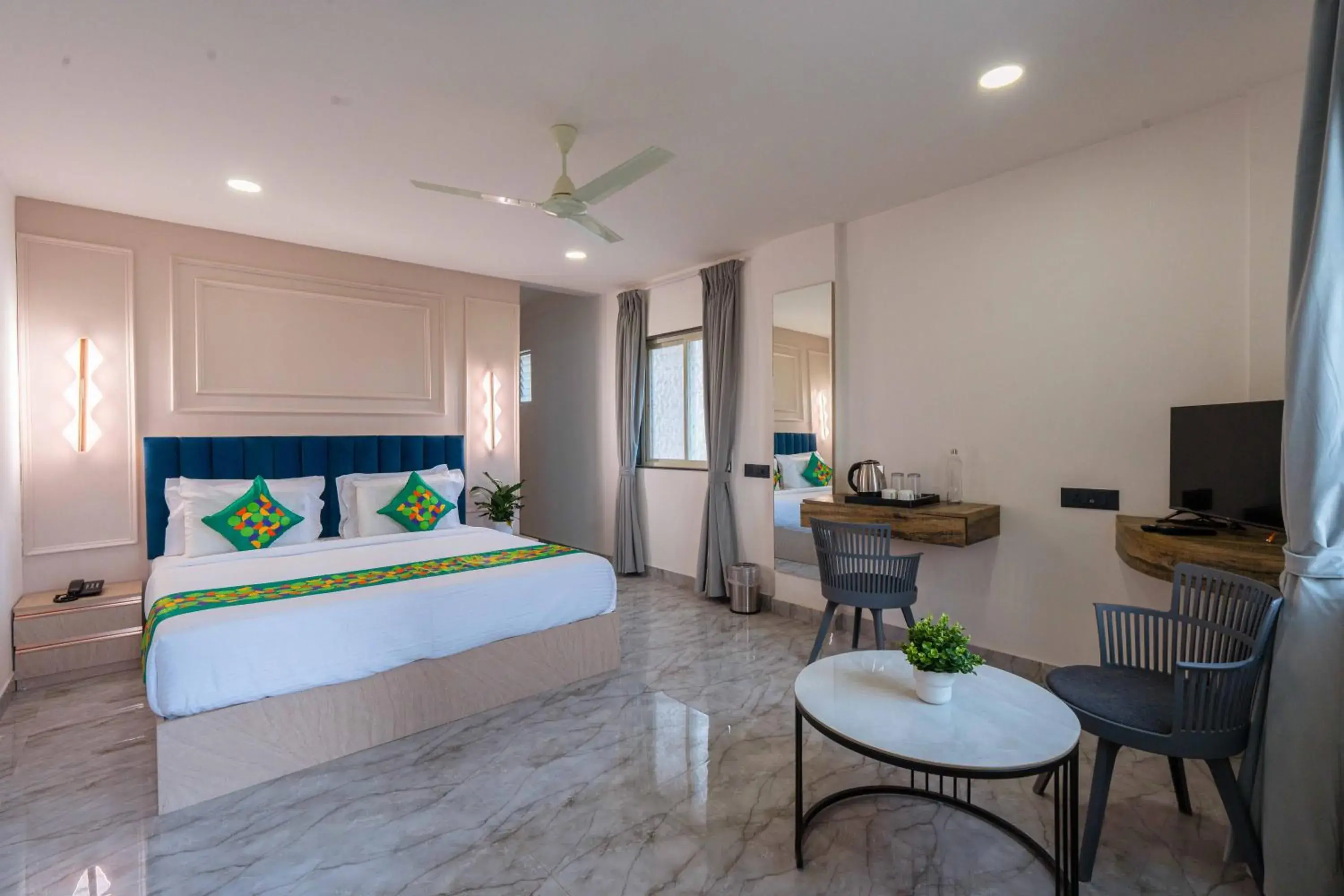 Deluxe Double Room - single occupancy in Treebo The Tree, Hinjewadi Deluxe Double Room - single occupancy in Treebo The Tree, Hinjewadi