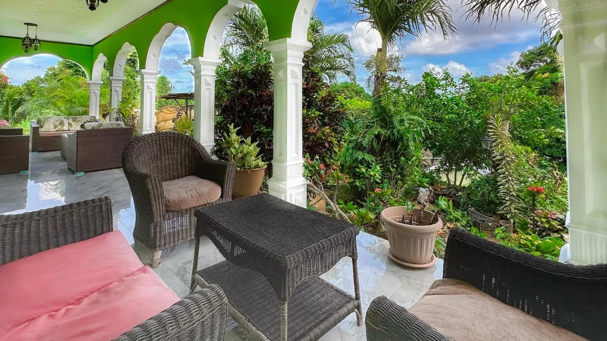 Seating area in Villa Hortensia