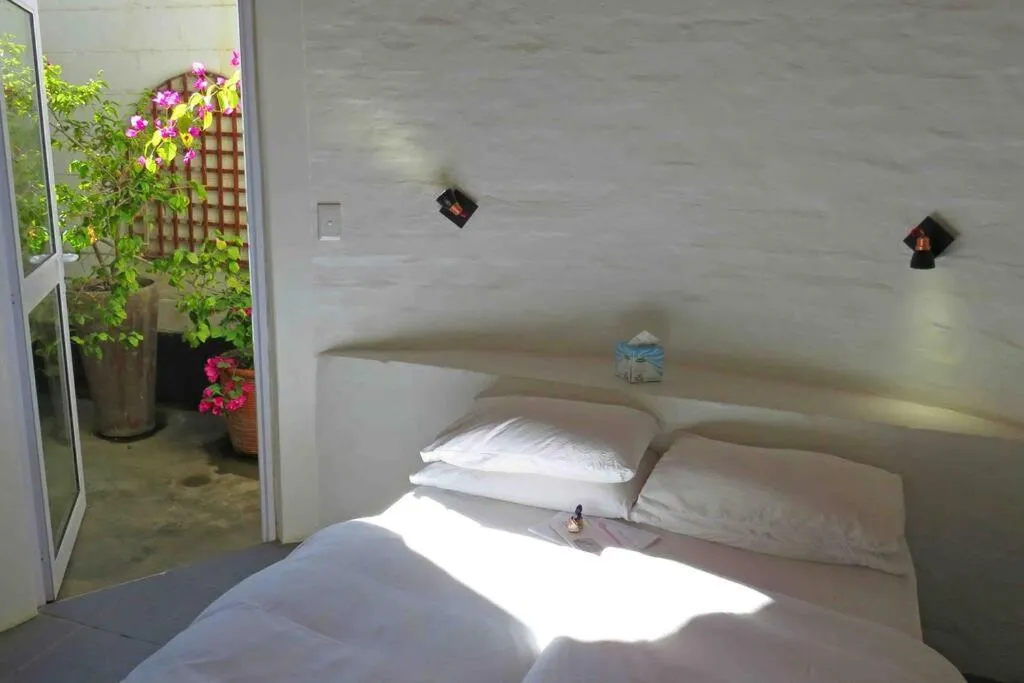 Bed in Alternative Space B & B