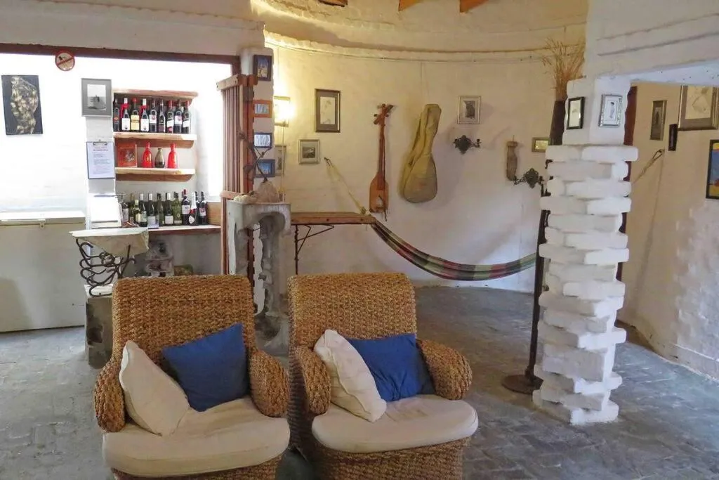 Alternative Space B & B