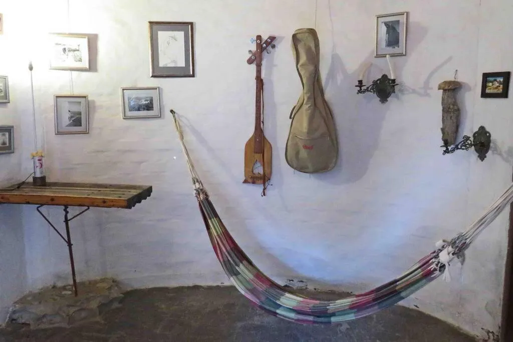 Alternative Space B & B