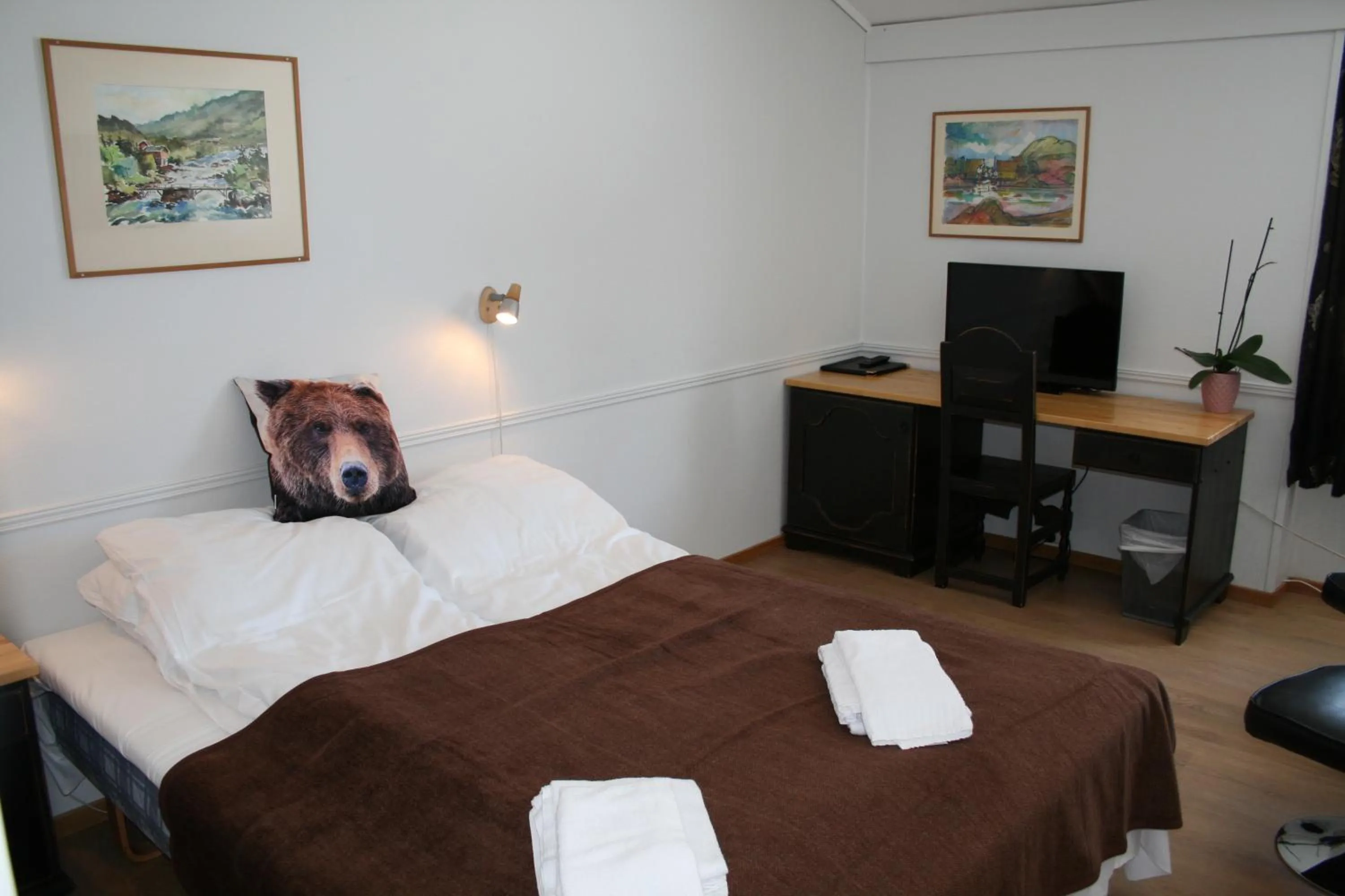 Bed in Stor-Elvdal Hotell