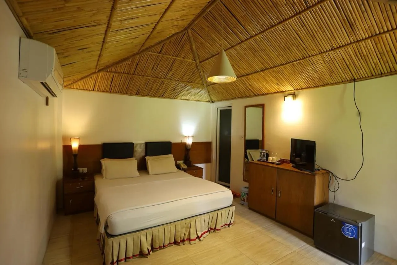 Bed in Rangauti Resort