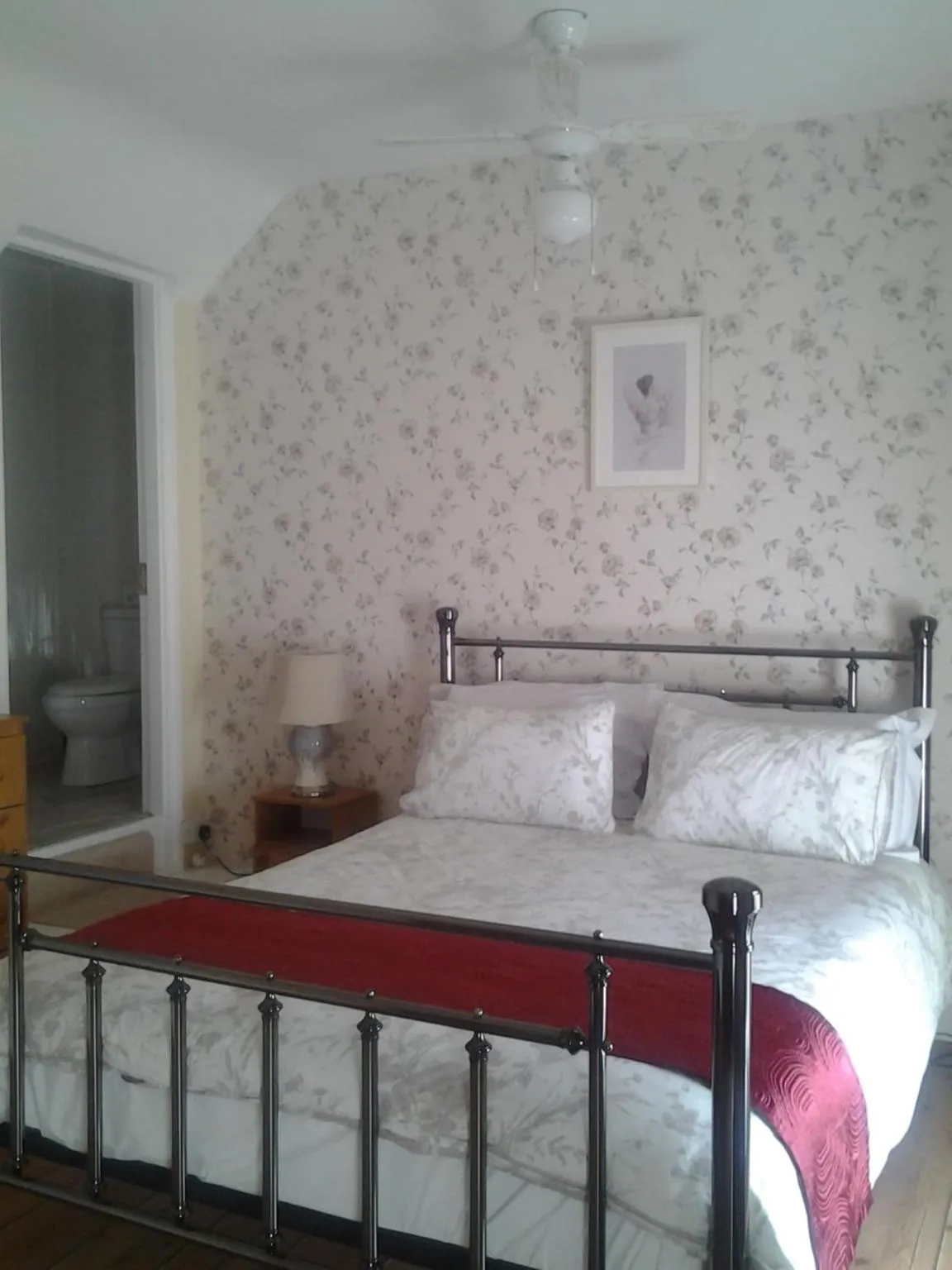 Bed in Sea Lodge B&B