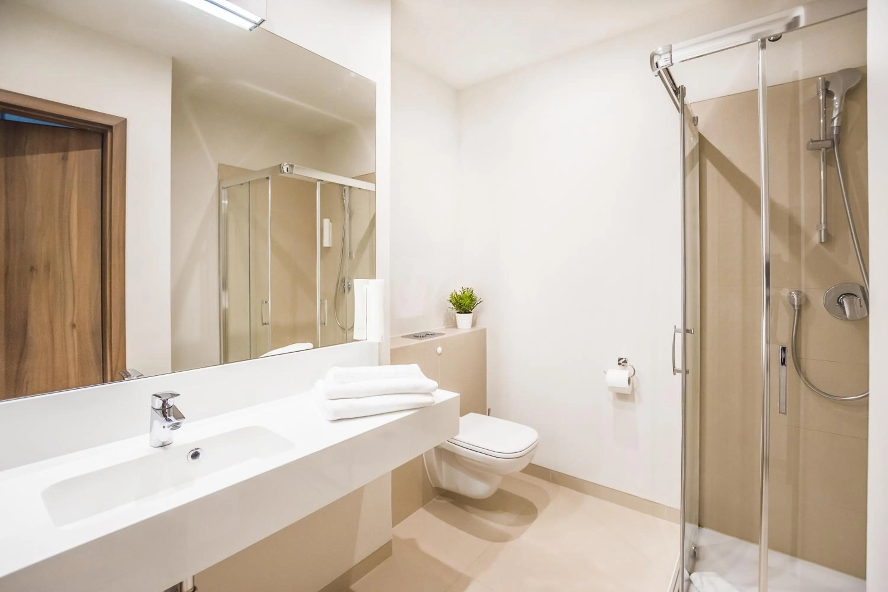 Shower in Baltic Park Molo Apartments by Zdrojowa