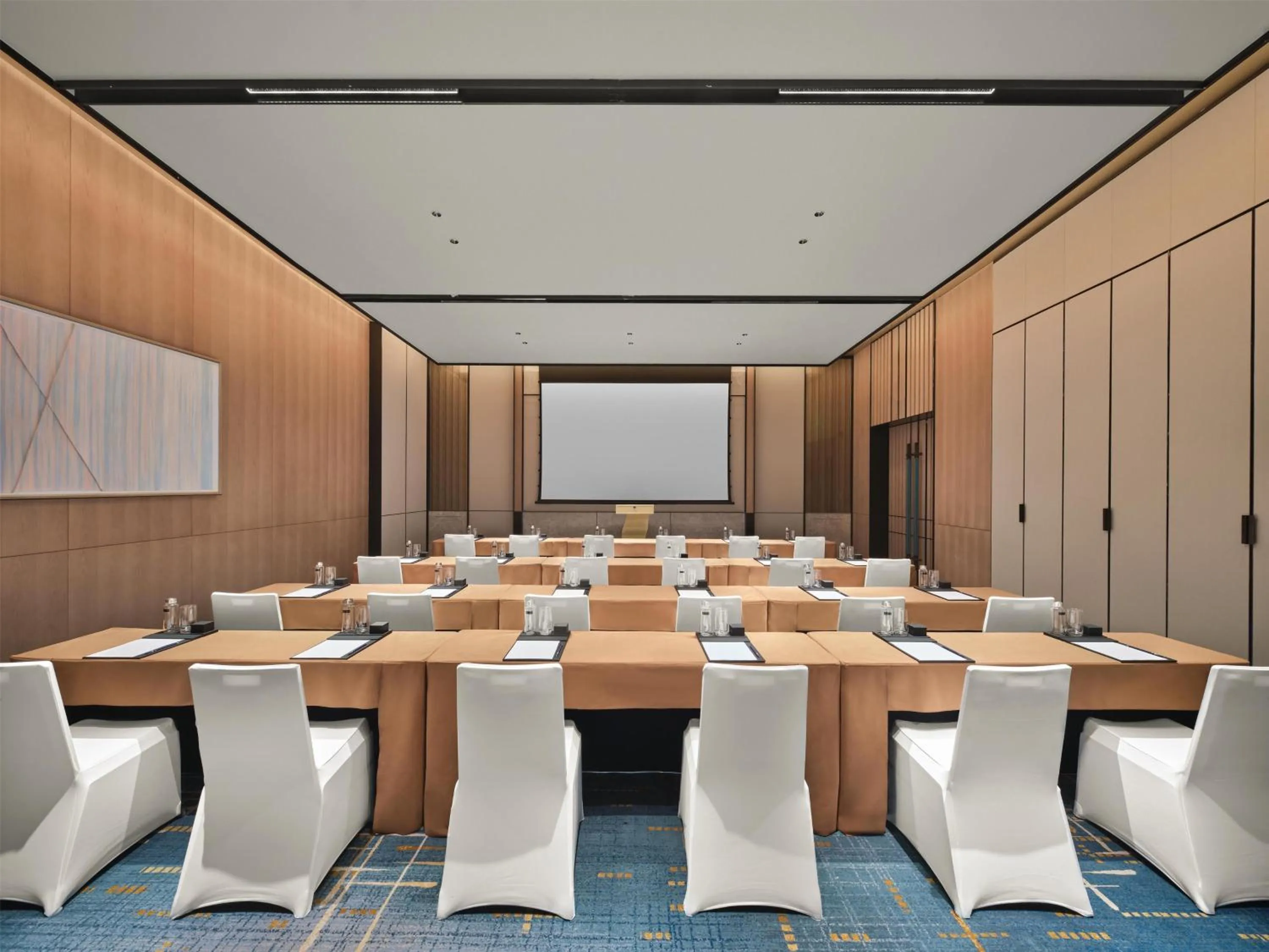 Meeting/conference room in Doubletree By Hilton Zhengzhou East