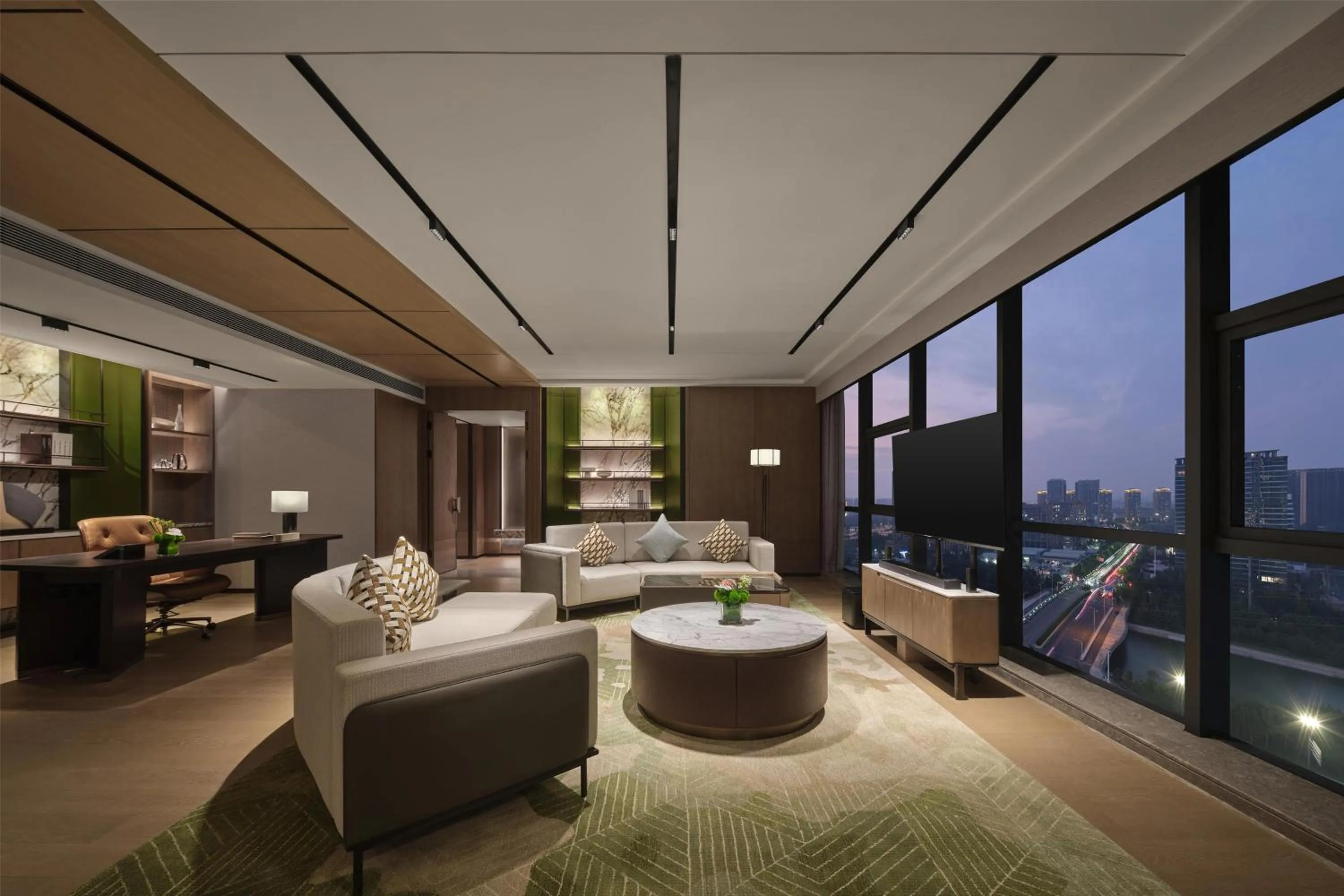 Bedroom in Doubletree By Hilton Zhengzhou East