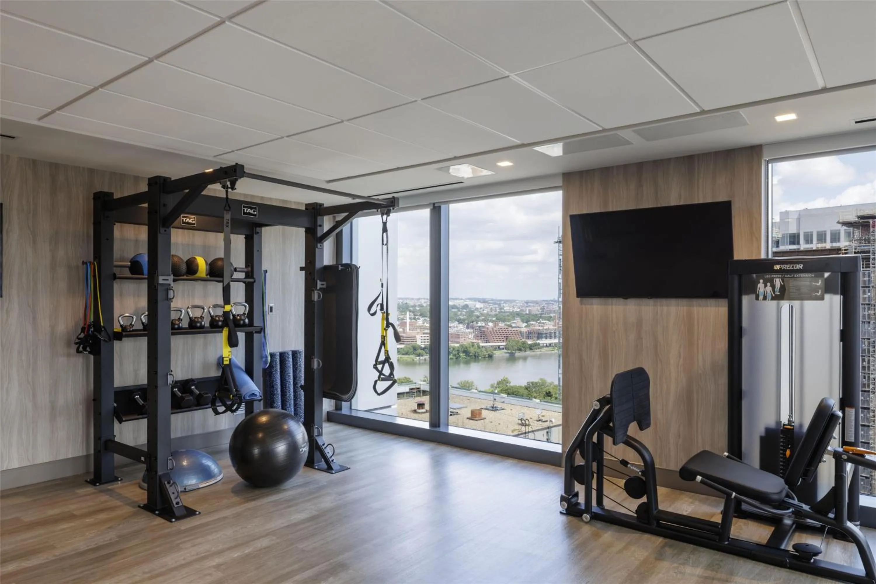 Fitness centre/facilities in Hilton Arlington Rosslyn The Key