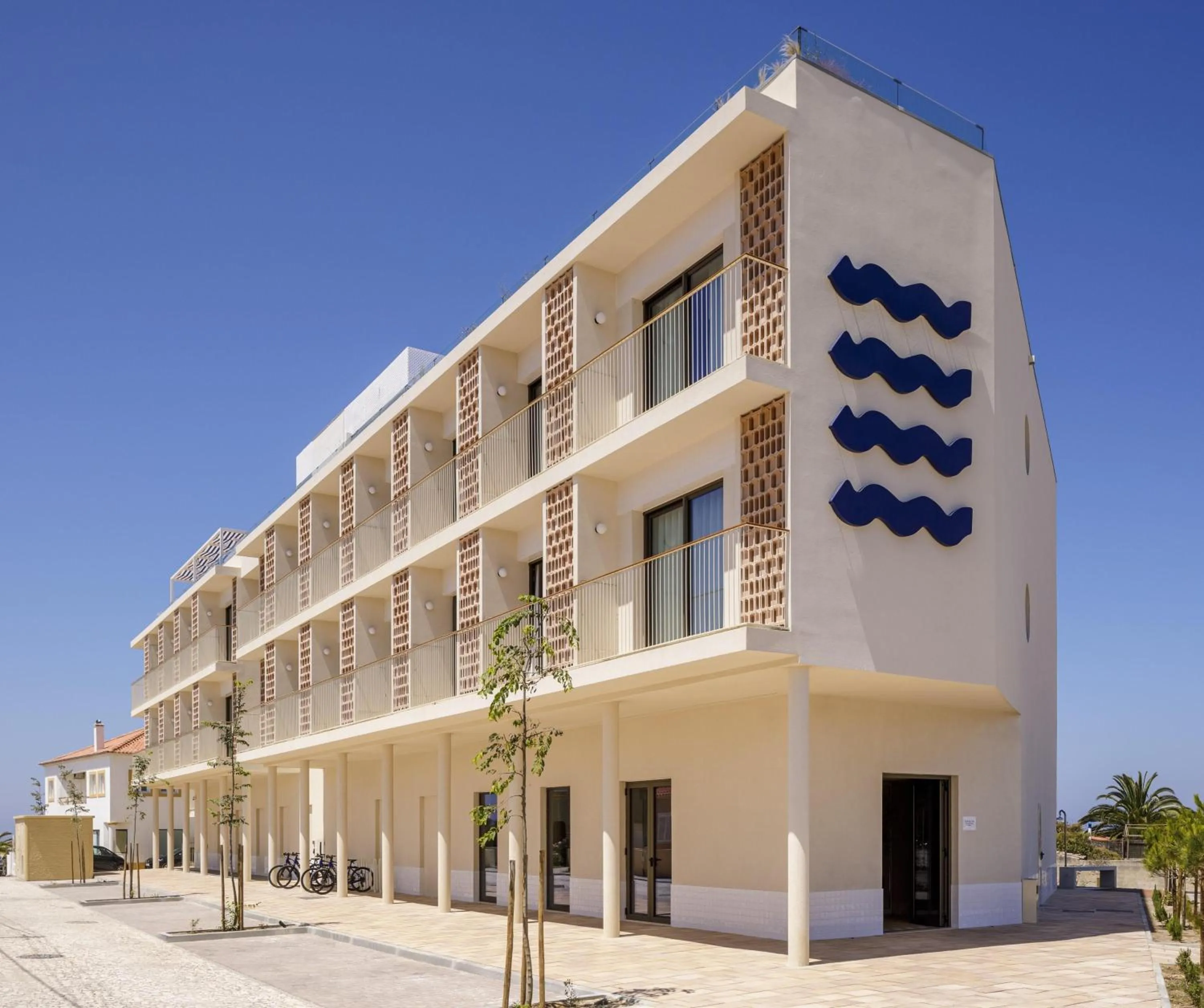 Property building in Amarello Hotel Praia Santo André, Tapestry Collection by Hilton