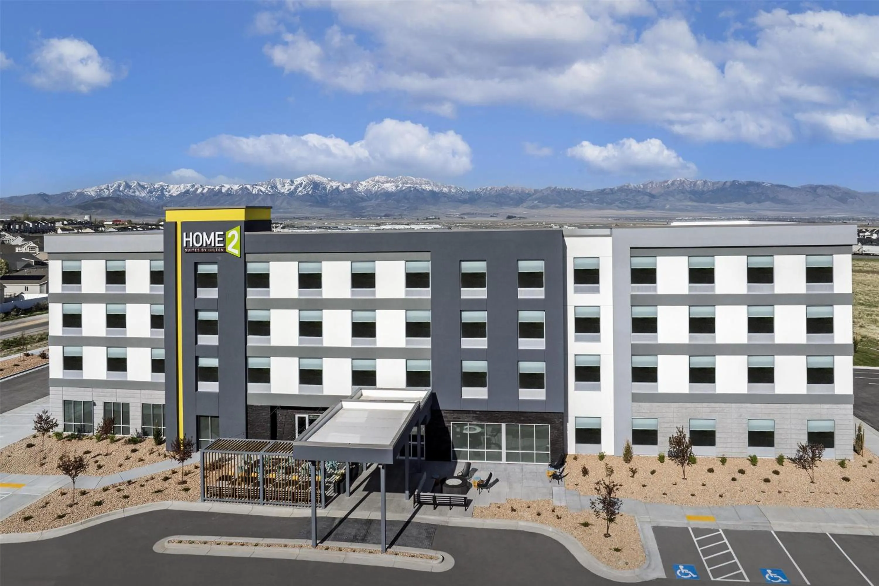Property building in Home2 Suites By Hilton Tooele