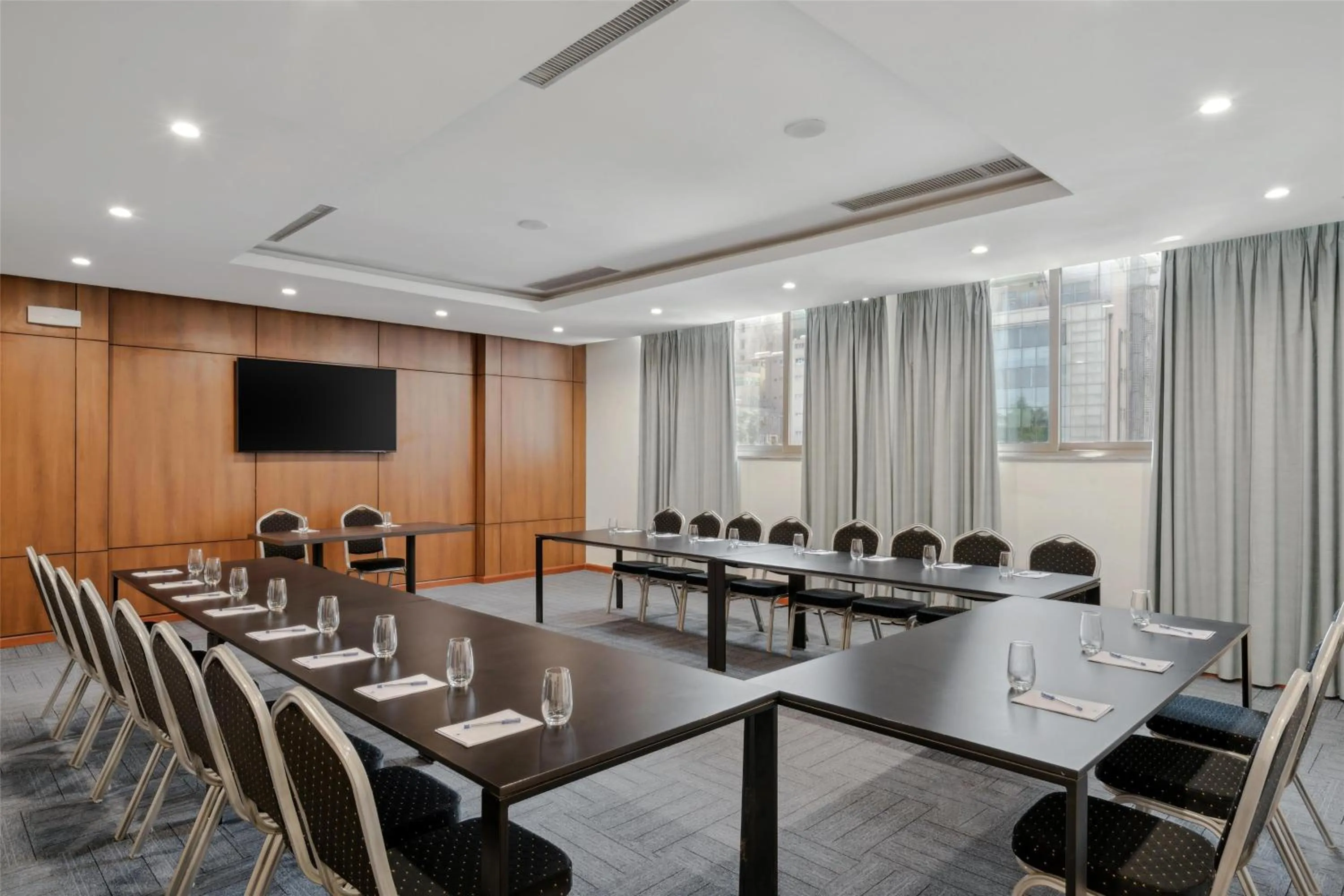 Meeting/conference room in Doubletree By Hilton Addis Ababa Airport
