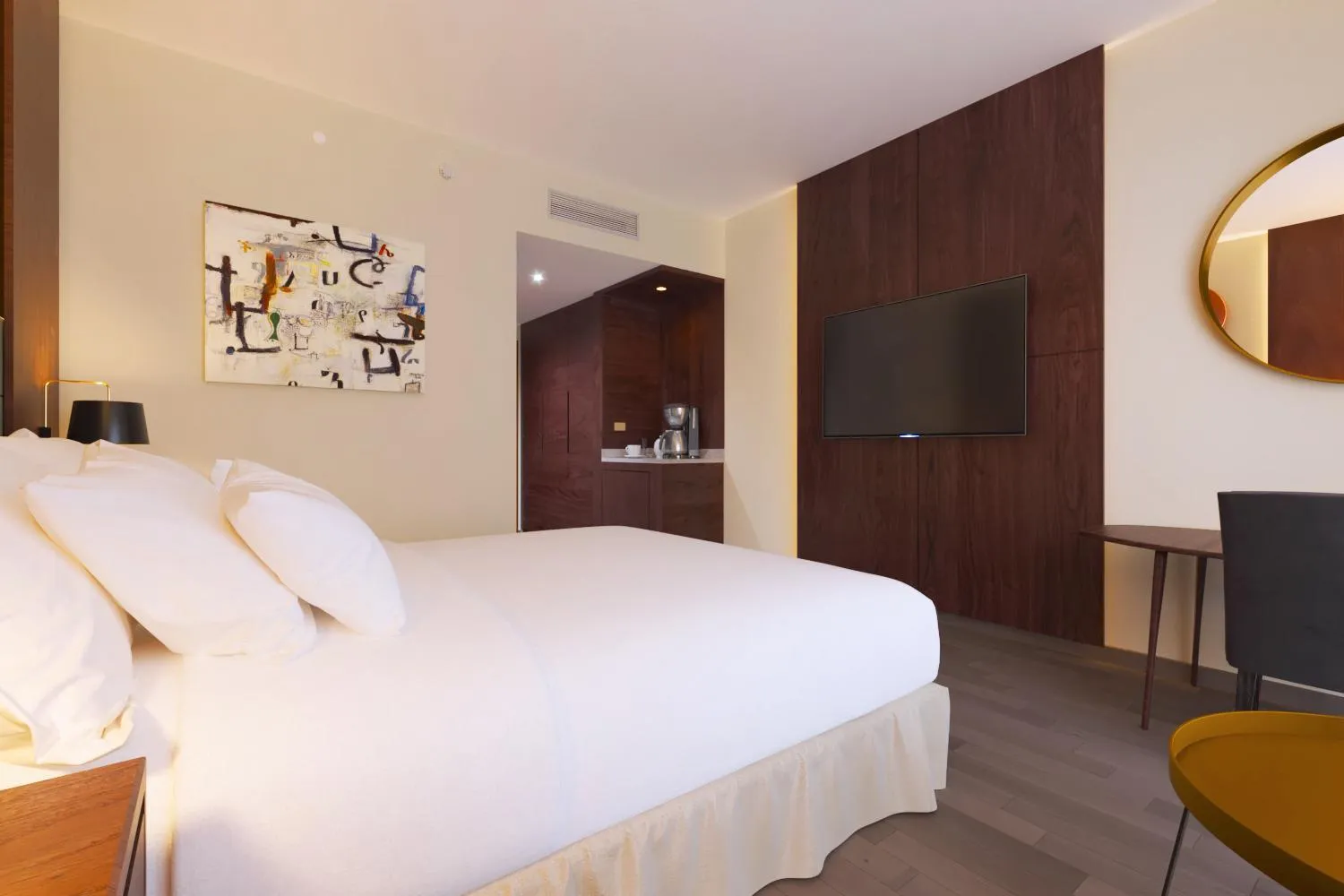 Bed in Doubletree By Hilton Addis Ababa Airport