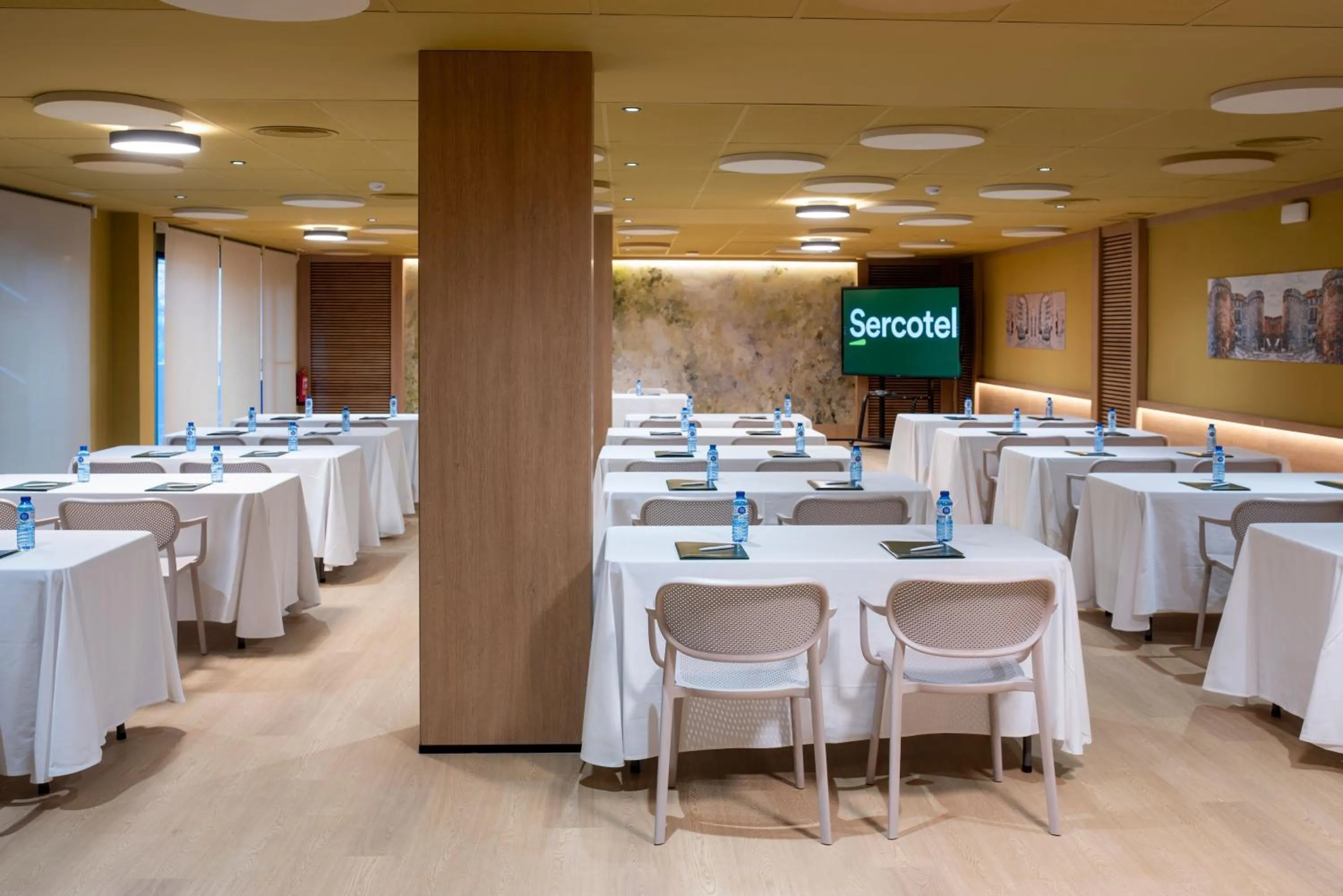 Meeting/conference room in Hotel Sercotel Plana Onda